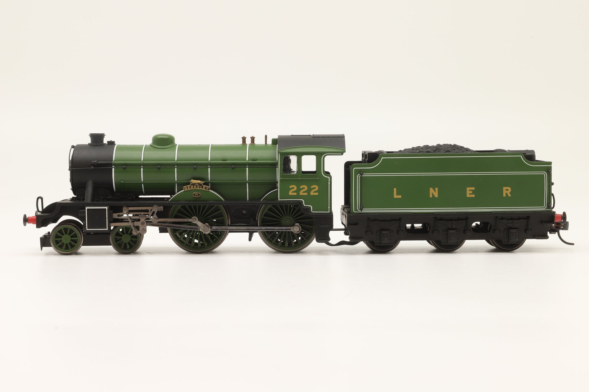 Hornby OO R3062 D49 Class LNER 'Berkeley' '222', DCC Fitted