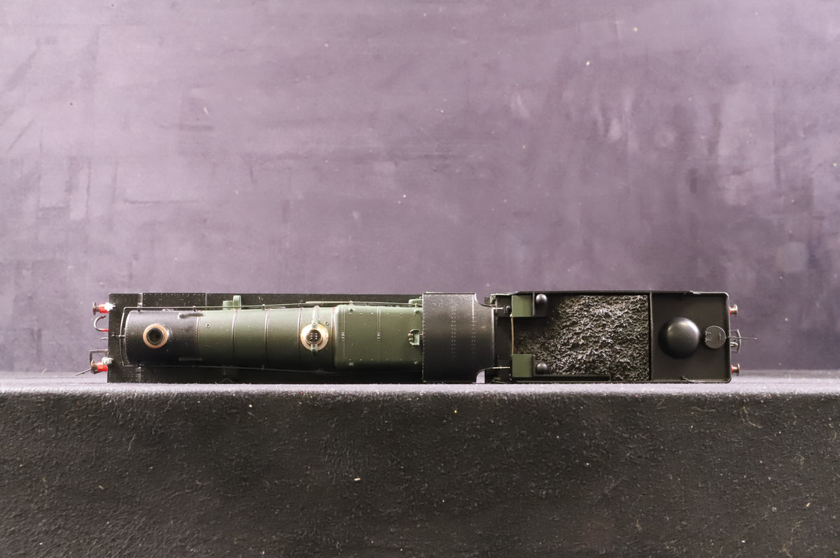 Dapol OO 4S-001-007S Manor Class &#39;7827&#39; &#39;Lydham Manor&#39; BR Lined Green L/C Wethered DCC Sound