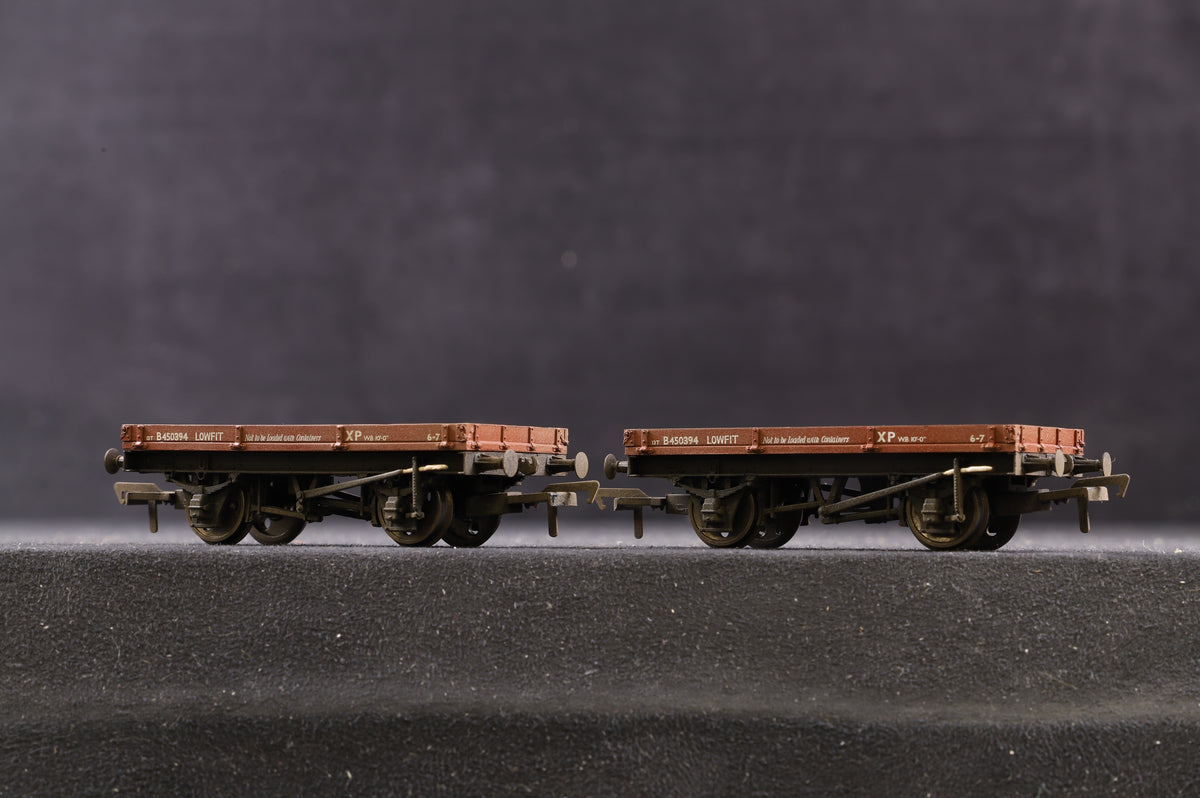 Bachmann OO Rake of 8 &#39;Lowfit&#39; Plank Wagons