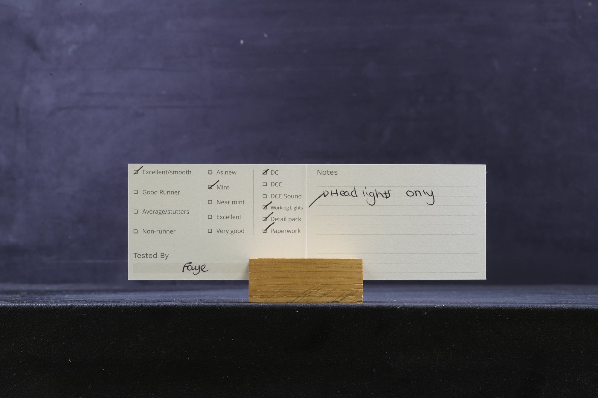 Heljan OO 3464 Class 33 33021 'Eastleigh' in Fragonset Livery