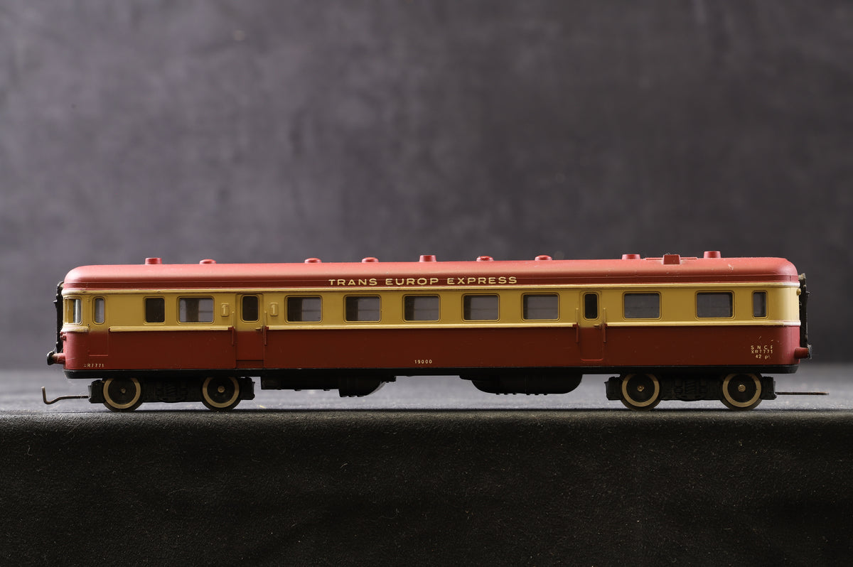 Lima HO 1002 SNCF Trans Europ Express Set