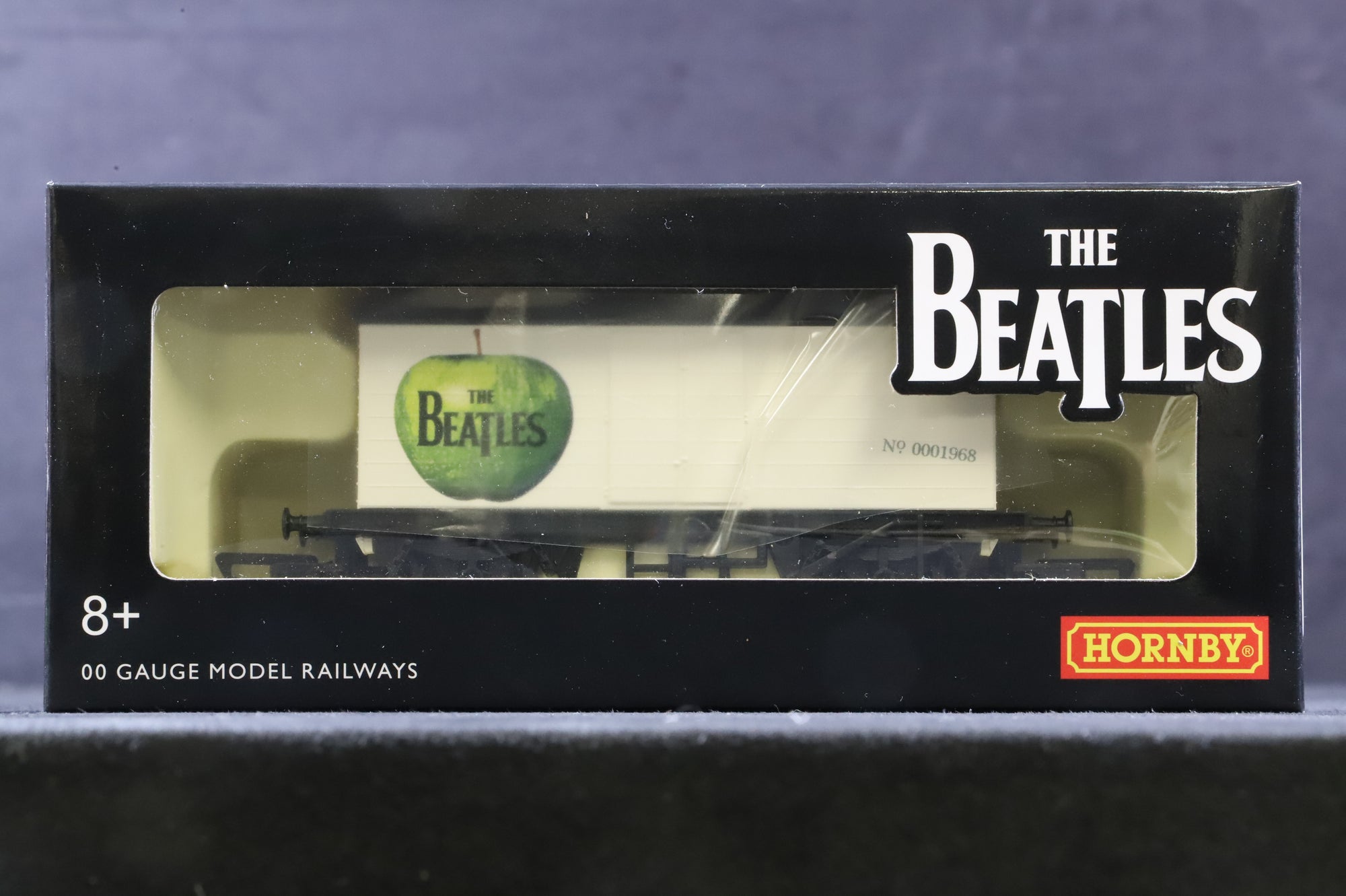 Hornby OO R60181 The Beatles 'The Beatles (White Album)' Wagon