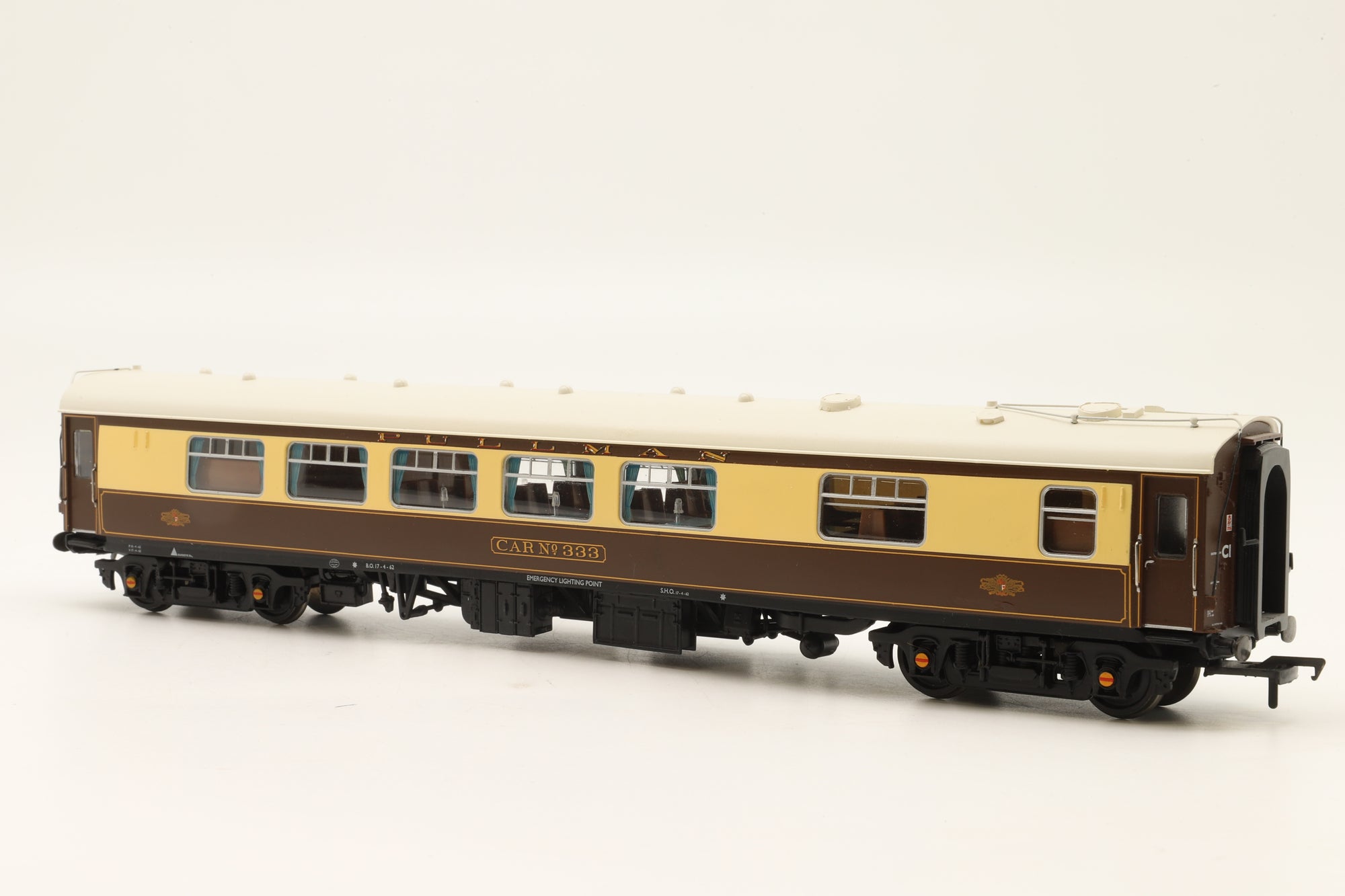 Bachmann OO Rake Of 7 Mk1 Pullman Coaches Inc. 39-310 x2, 39-280, 39-280A, 39-290A, 39-300 & -39-300A