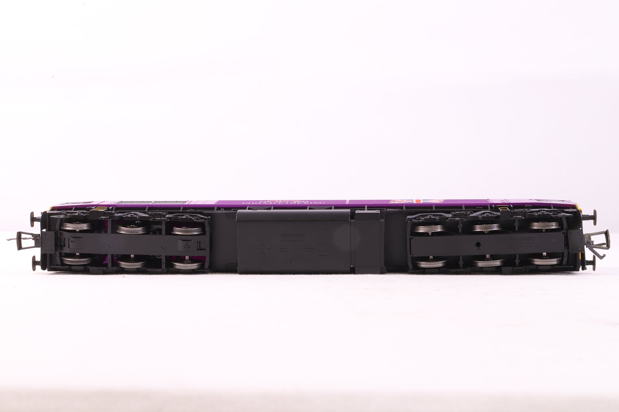 Hornby OO R30238TXS Class 66 '06523' 'King Charles III' DCC Sound