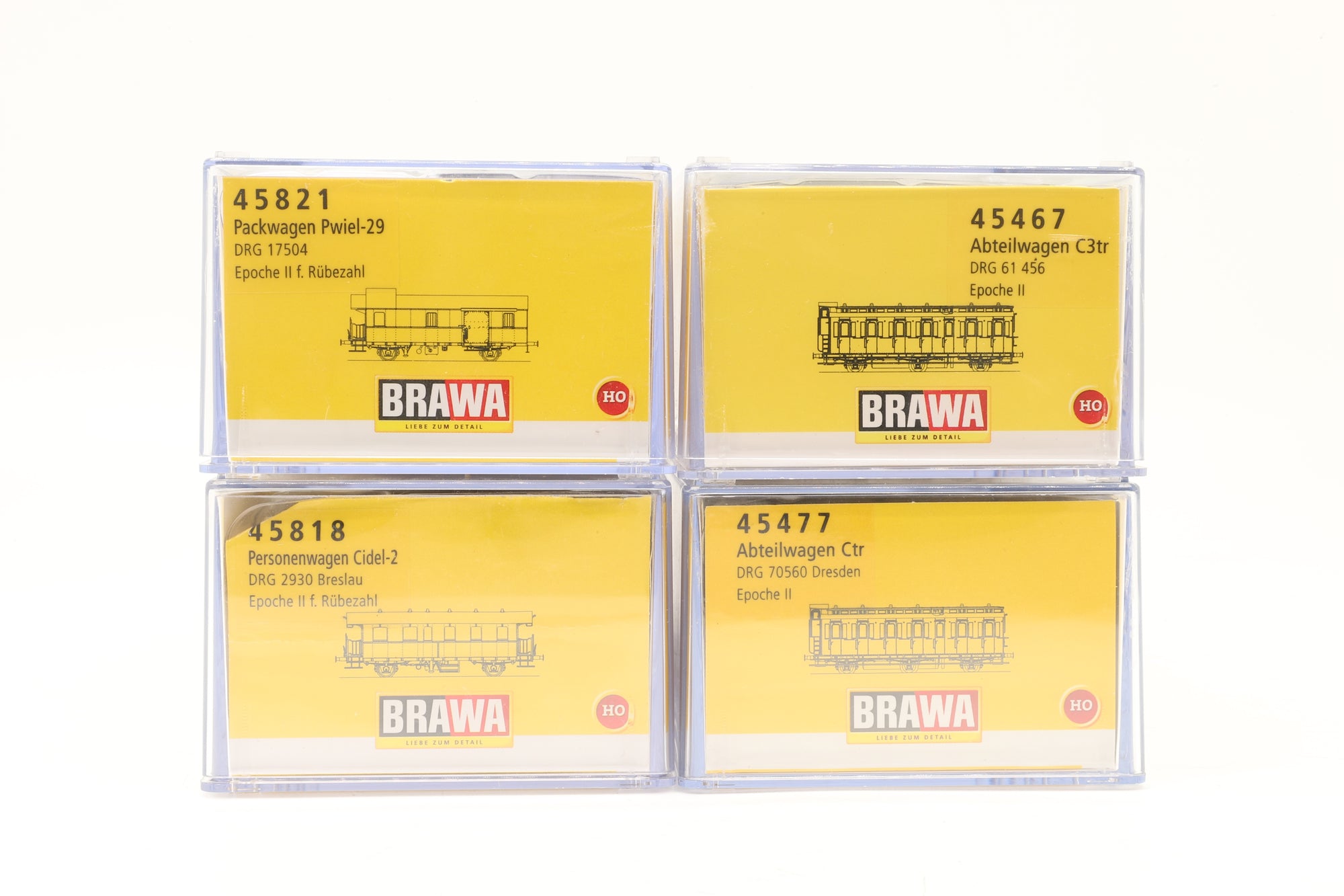 Brawa HO Rake Of 4 DRG Coaches Inc. 45821, 45818, 45467 & 45477