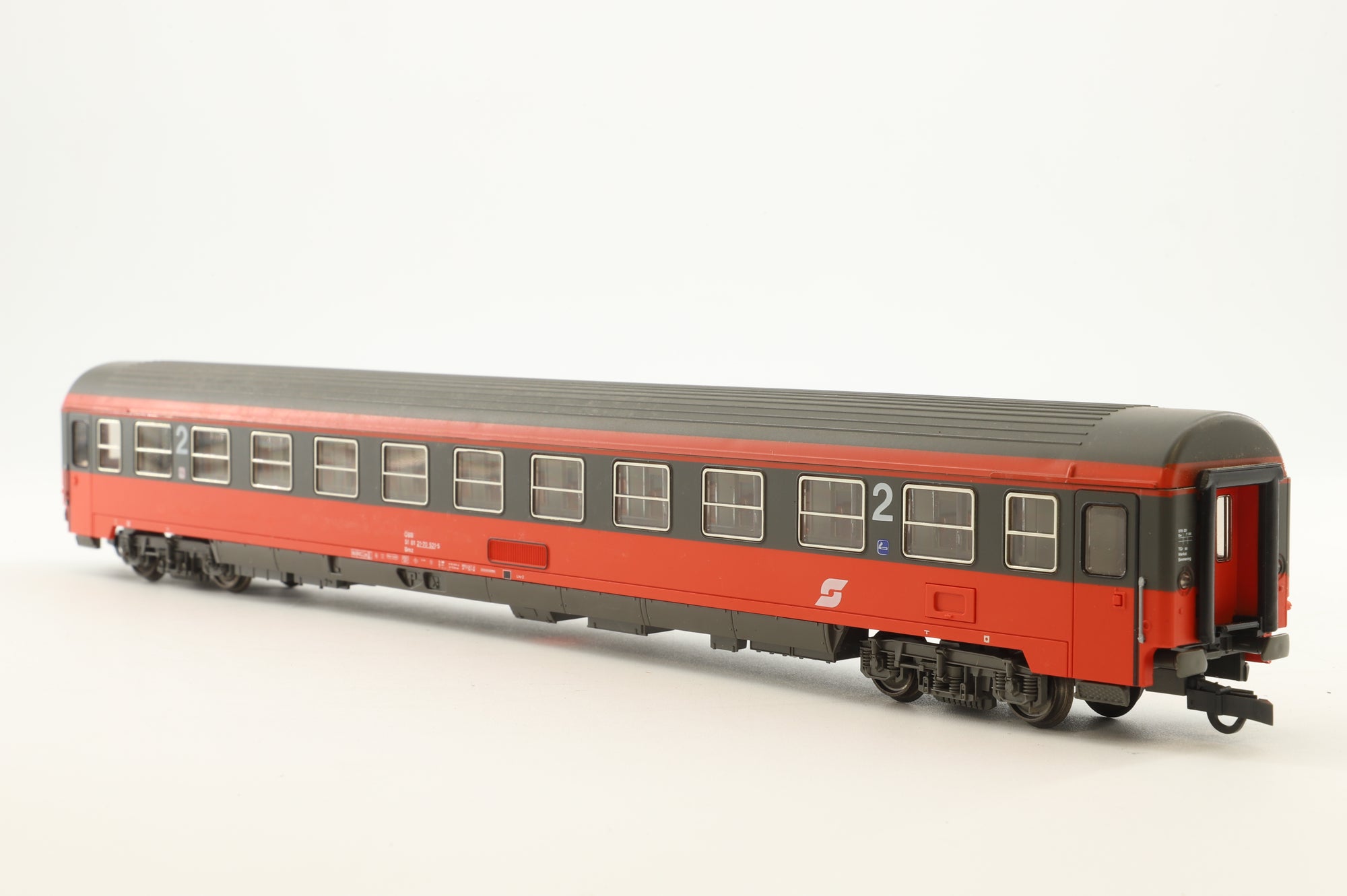 Roco HO Rake of 3 SBB Coaches