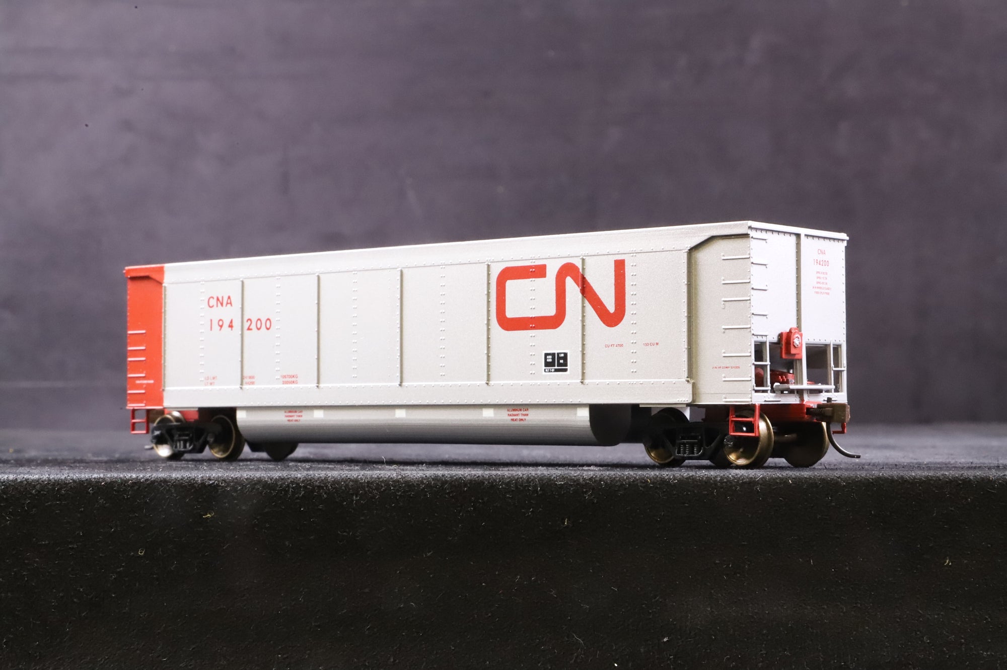 LBF Company HO Pair of Canadian National Johnstown Aeroflow Wagons '194196' & '194200'