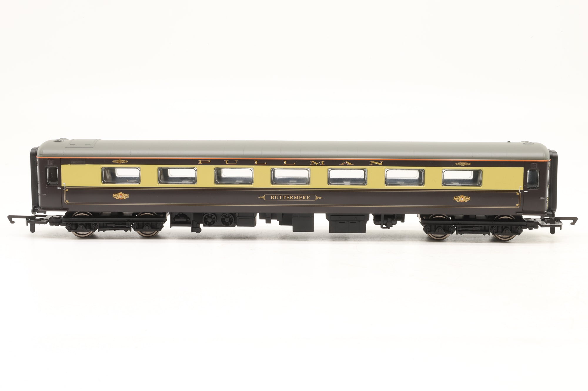 Hornby OO R2979 & R4455 West Coast Pullman Set & 3 Extra Coach Pack Ltd Ed 477/ 1000