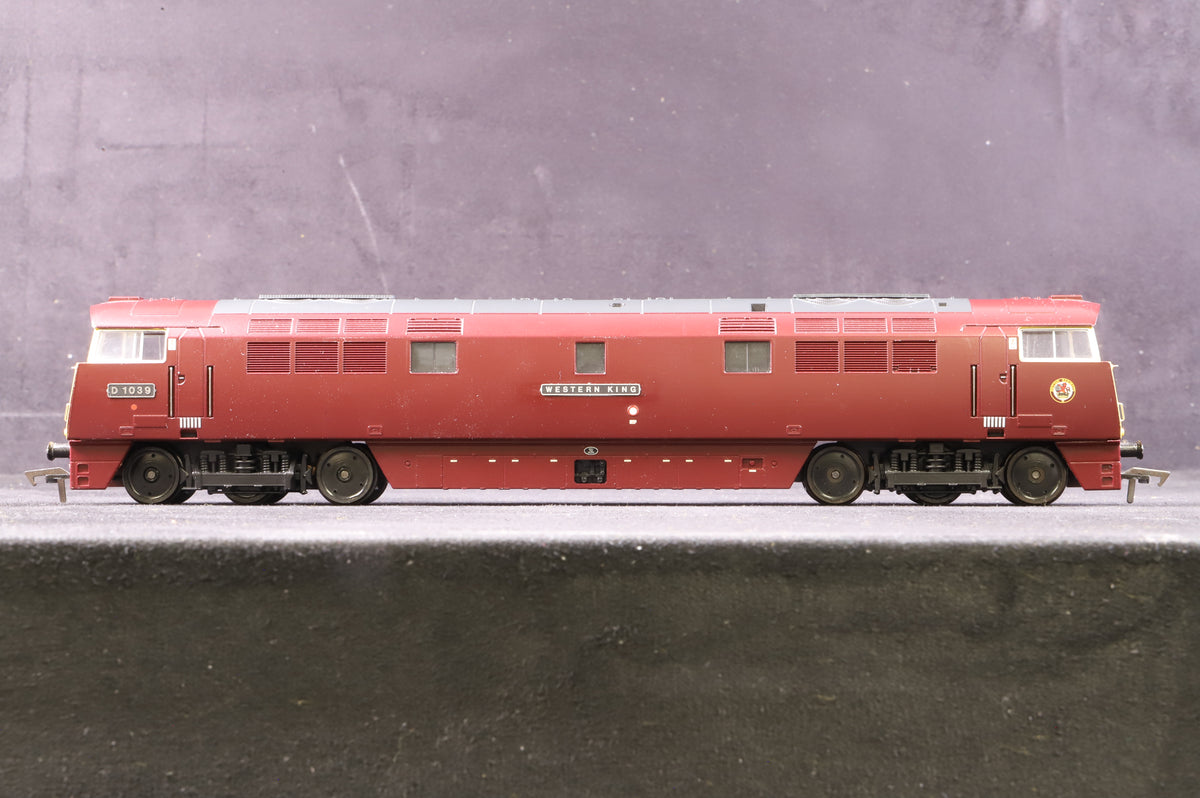 Heljan OO 5211 Class 52 D1039 &#39;Courier&#39; in BR Maroon