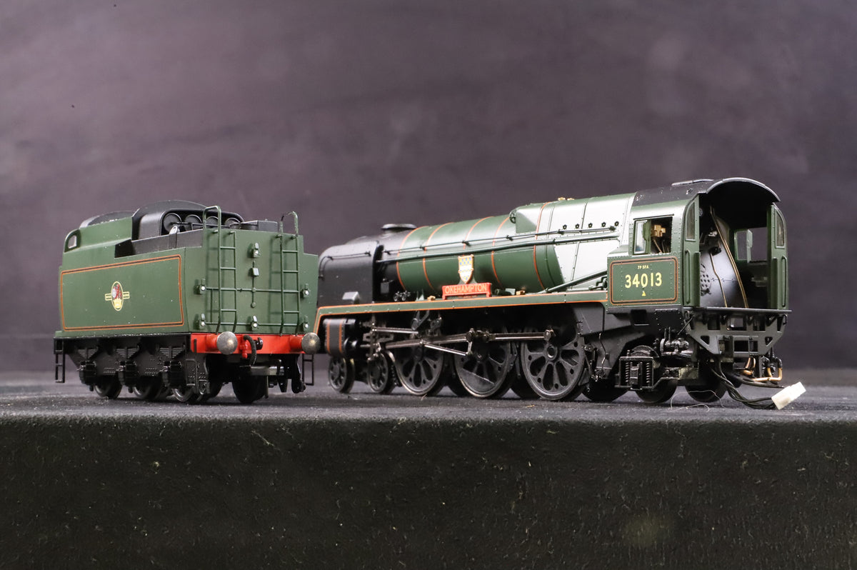 Hornby OO R3203 Rebuilt West Country Class &#39;34013&#39; &#39;Okehampton&#39; BR Lined Green L/C DCC Sound