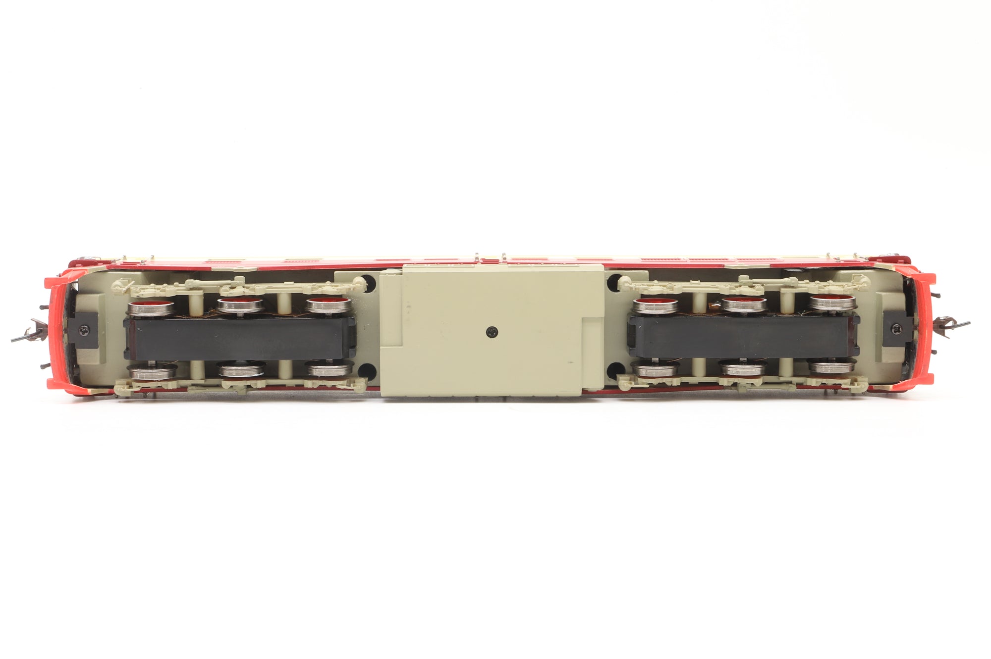 Bachmann China HO CD00303 H.DF 4D Diesel #0088 in CR Red/Cream