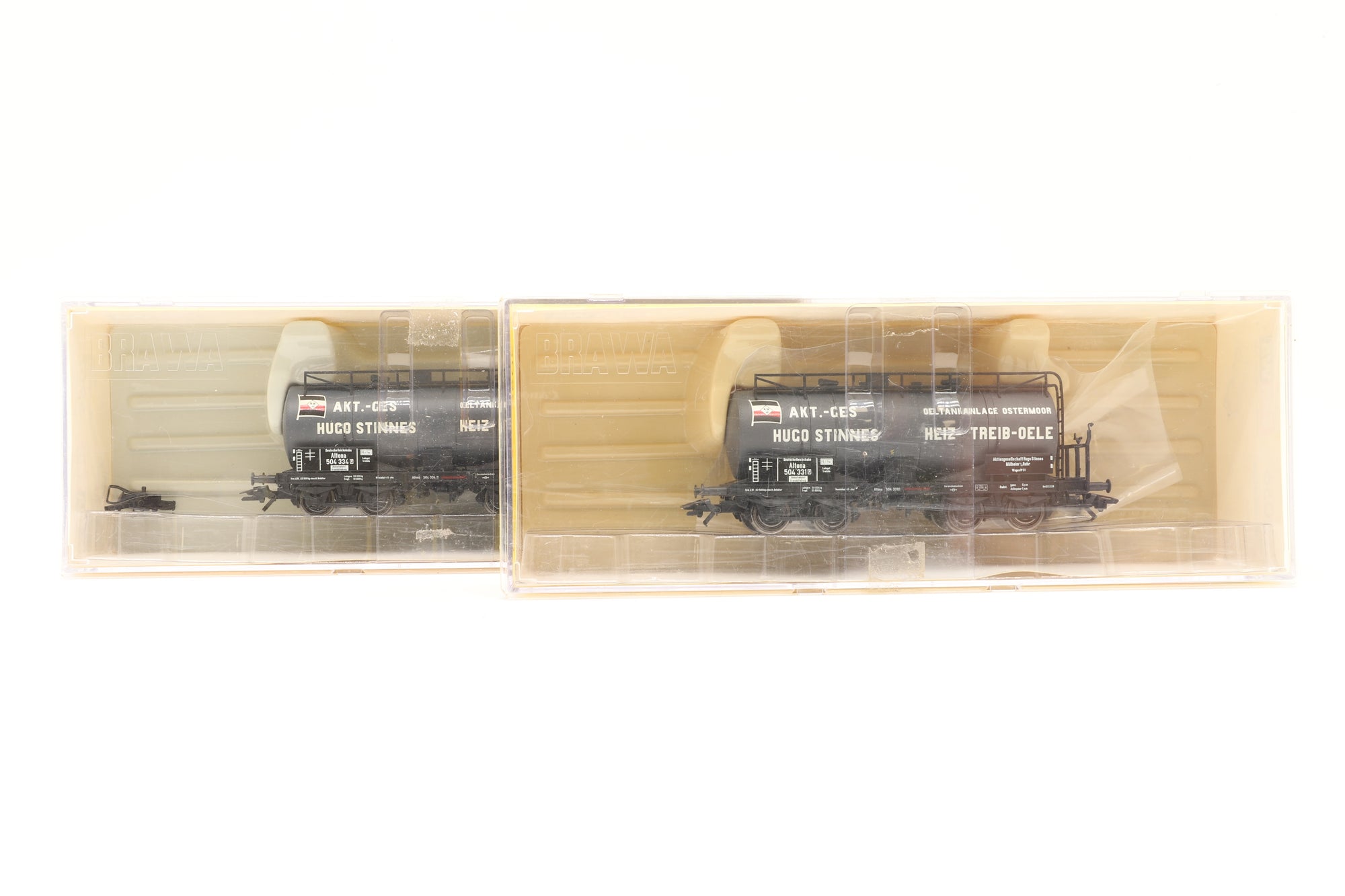 Brawa HO Rake Of 2 8 Wheel Tank Wagons Inc. 2056 & 2065
