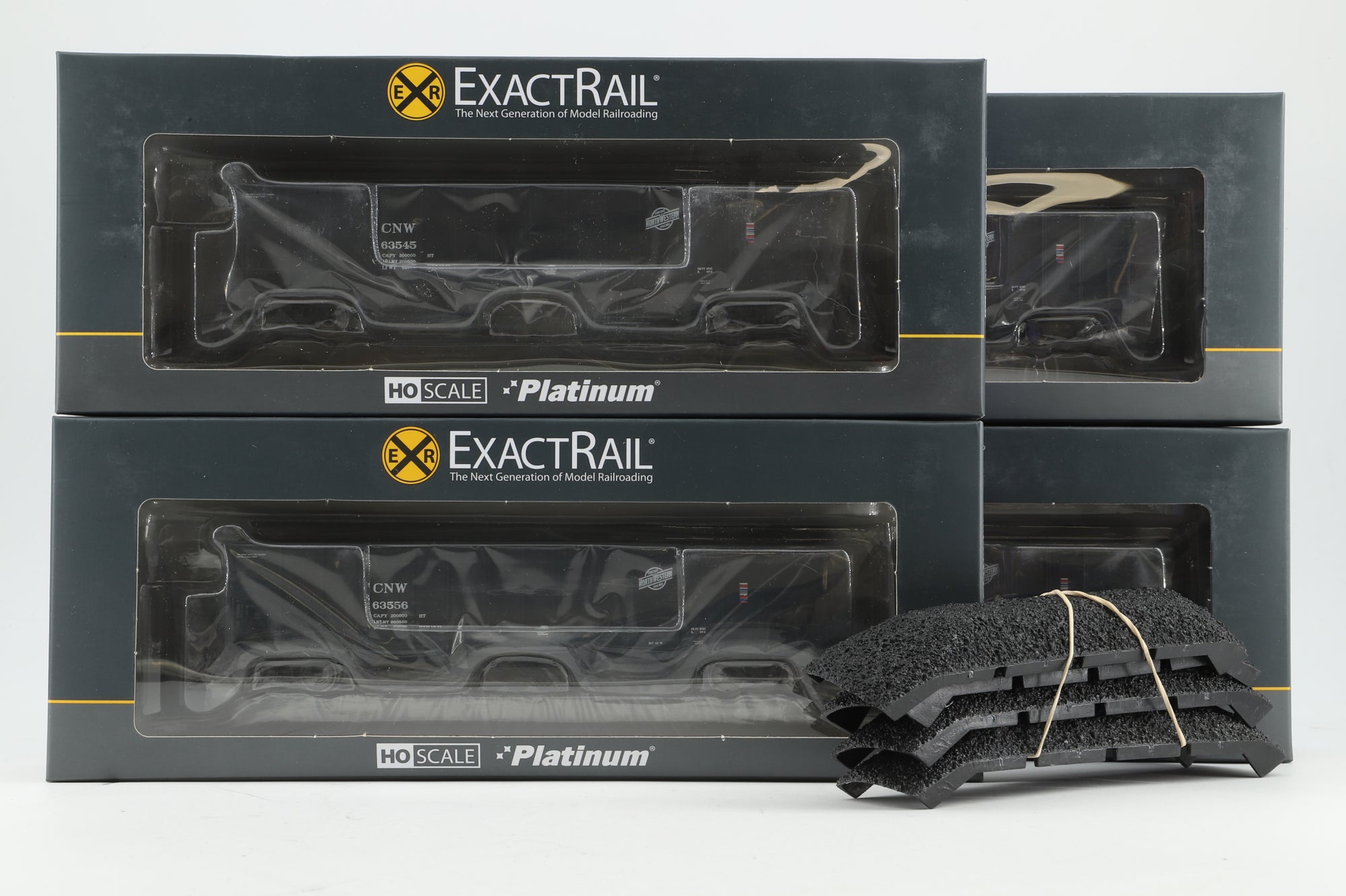 ExactRail HO Rake of 4 Bethlehem 3737 Hoppers in CNW Black - w/ Loads
