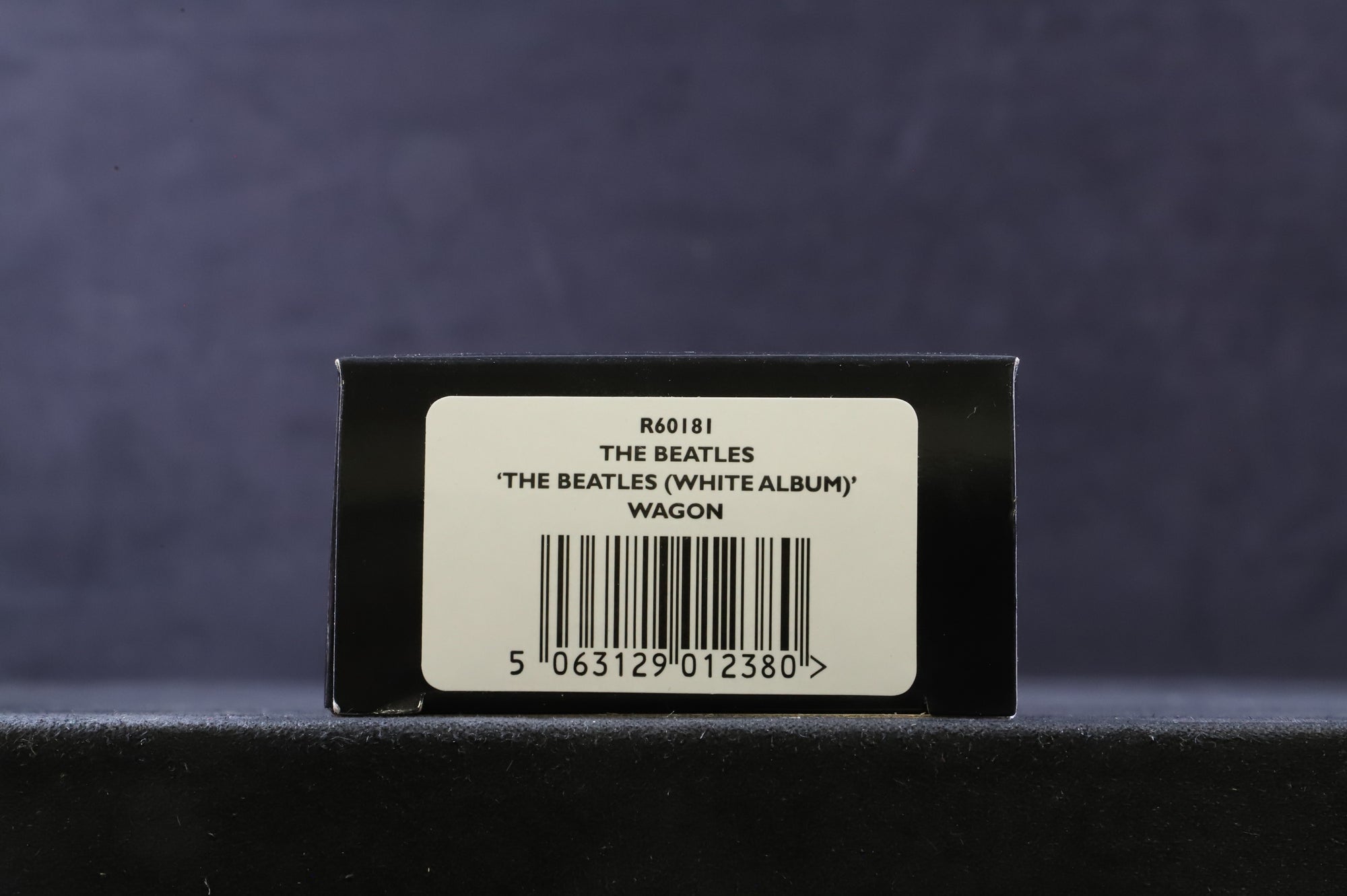 Hornby OO R60181 The Beatles 'The Beatles (White Album)' Wagon