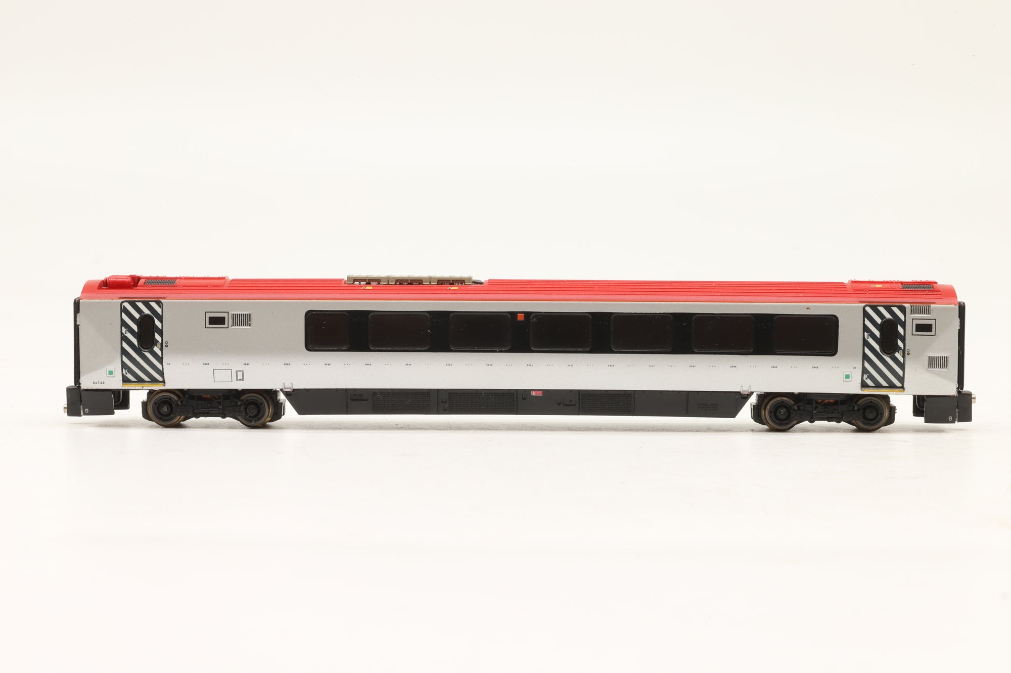 Dapol N Class 220 Voyager 4-Car Unit 'Cornish Voyager' in Virgin Trains Livery