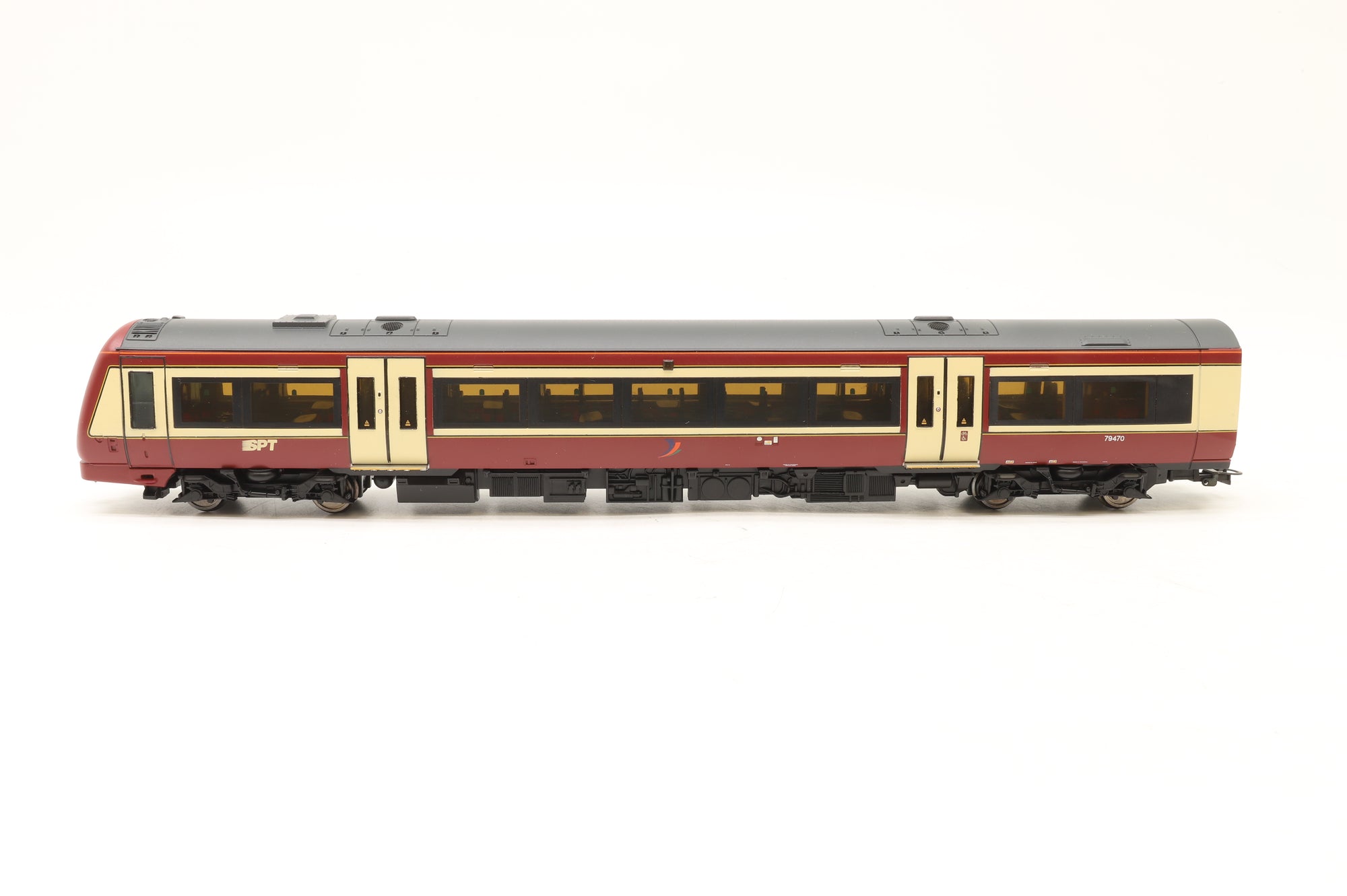 Bachmann OO 32-462 Class 170/3 Turbostar 3-Car DMU in Strathclyde PTE Carmine/Cream