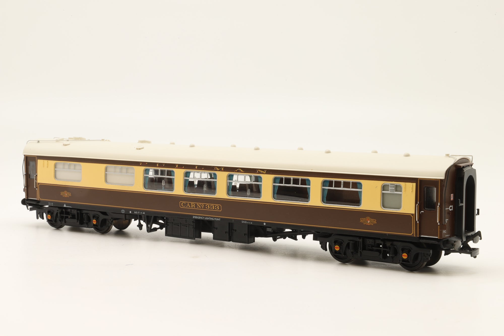 Bachmann OO Rake Of 7 Mk1 Pullman Coaches Inc. 39-310 x2, 39-280, 39-280A, 39-290A, 39-300 & -39-300A