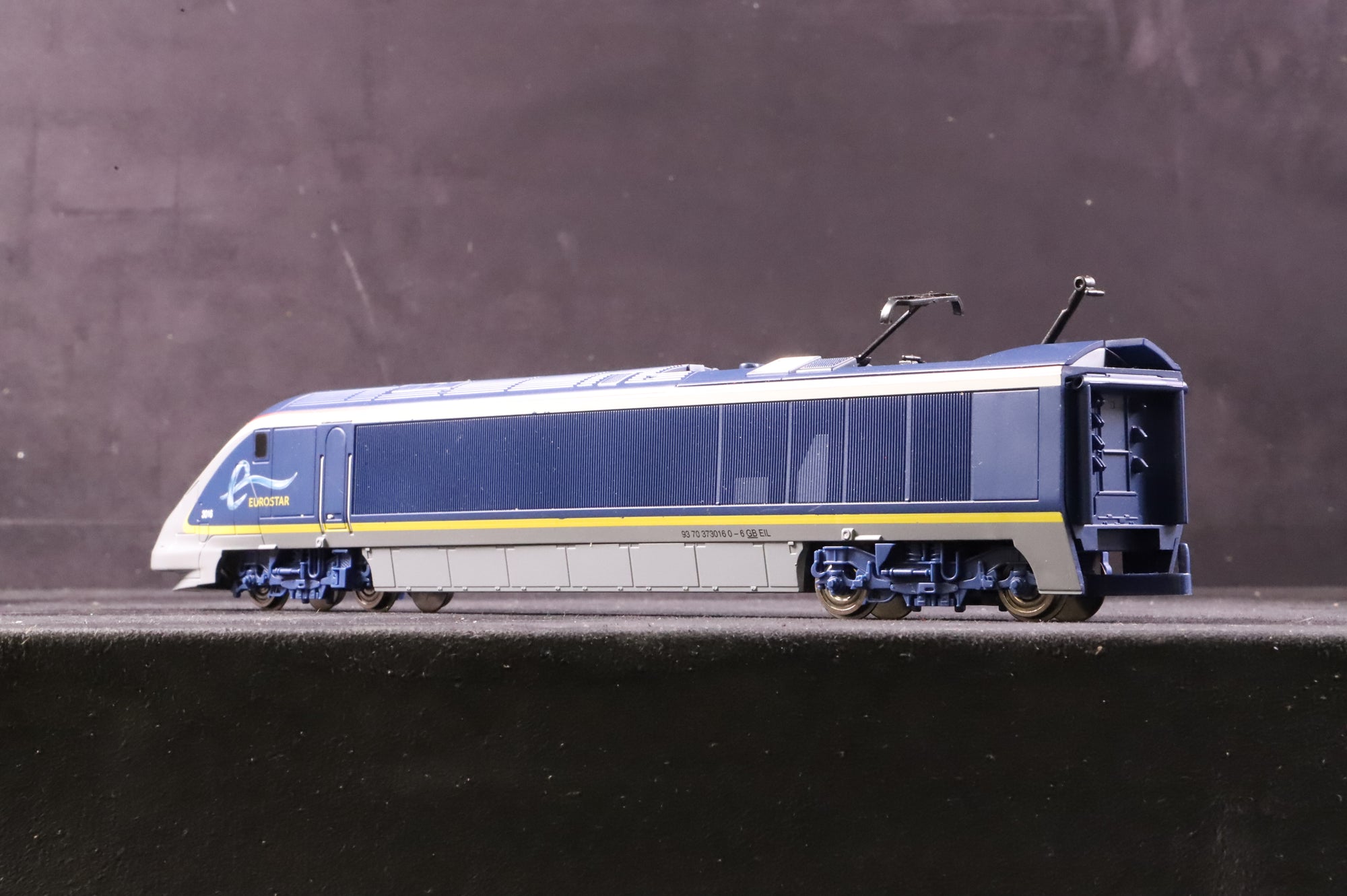 Hornby OO 4-Car Eurostar Train Pack