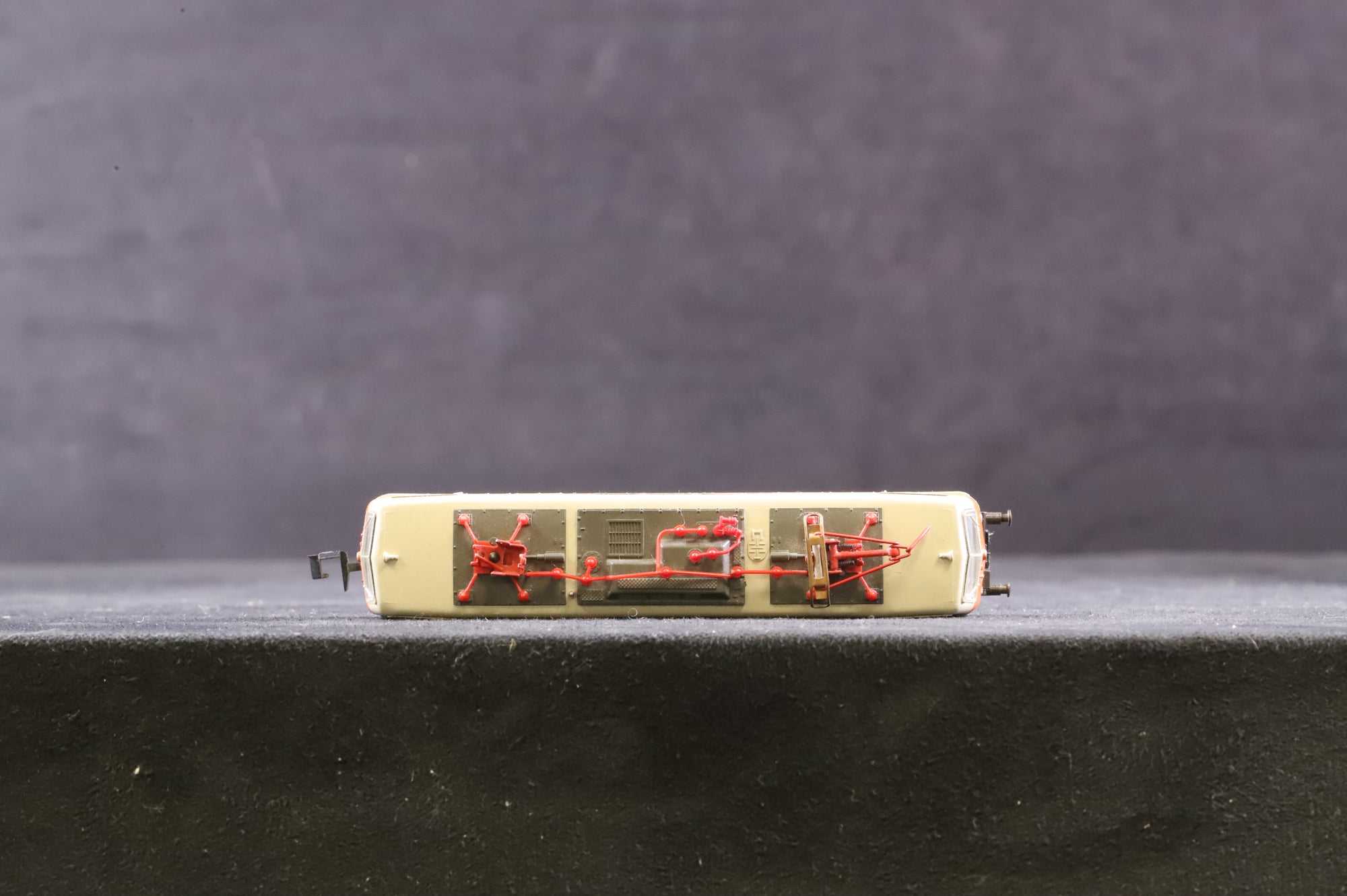 Trix N 12529 Class 111 DB Electric Locomotive DCC Fitted