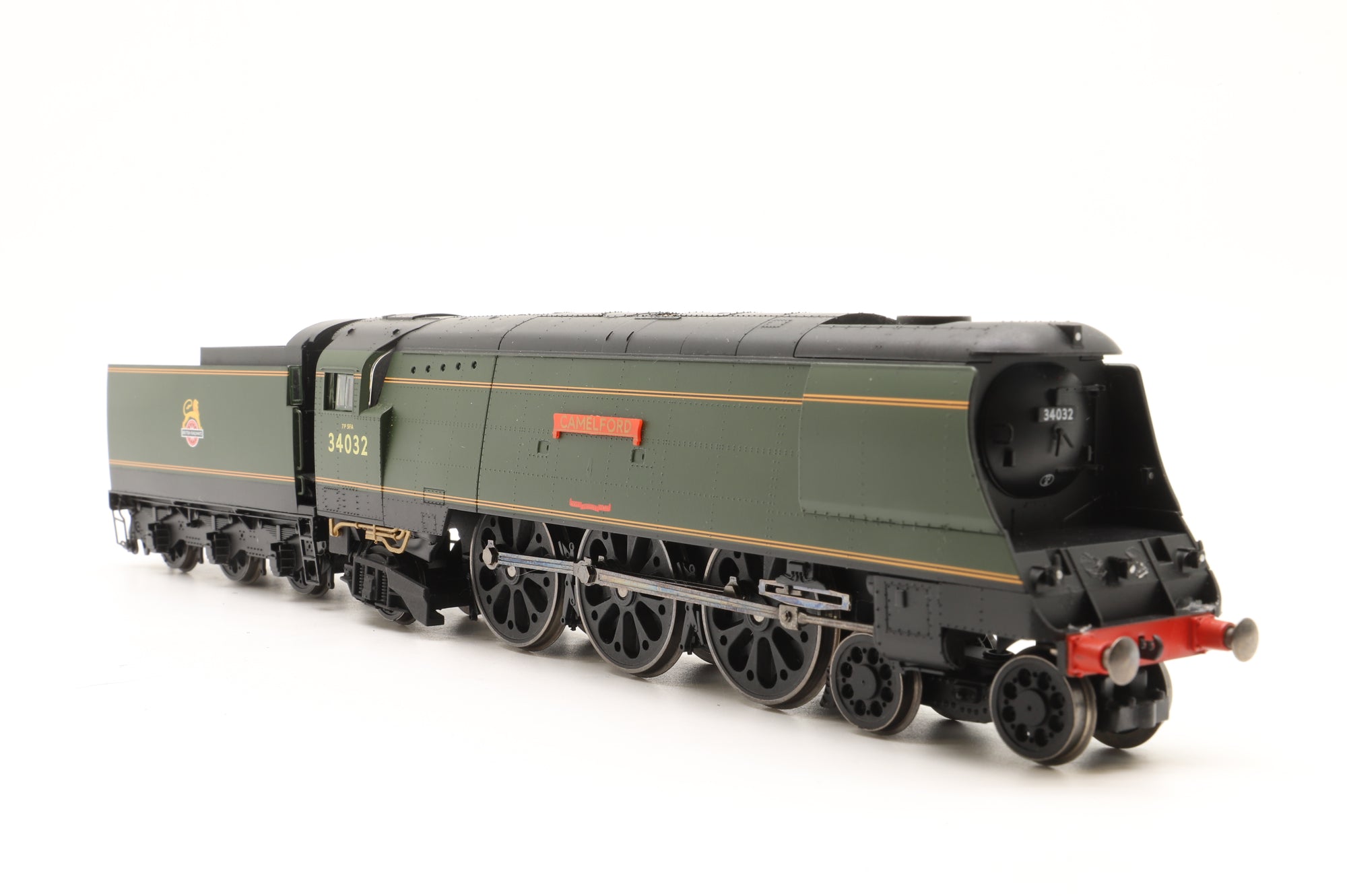 Hornby OO R3445 West Country Class 34032 'Camelford' in BR Green E/C