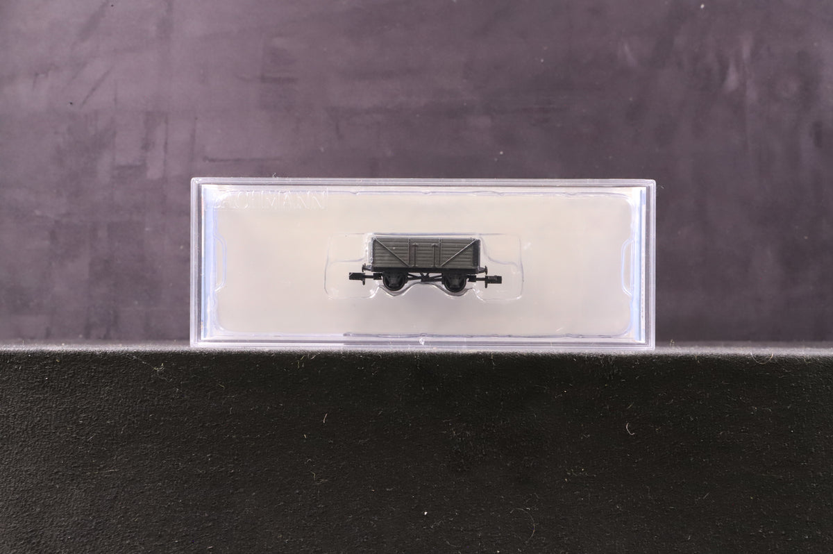 Bachmann N Rake of 3 Troublesome Trucks &amp; 1 Toad Brake Van, Inc. 77091, 77097 &amp; 2 x 77096