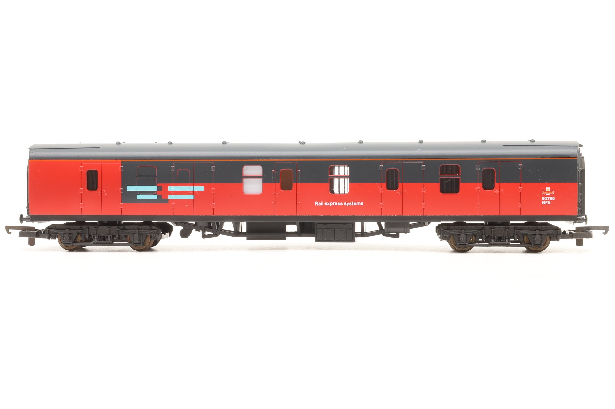 Lima OO 149784 Post Train Pack Class 47/7 47747 'Res Publica' RES & 3 Coaches