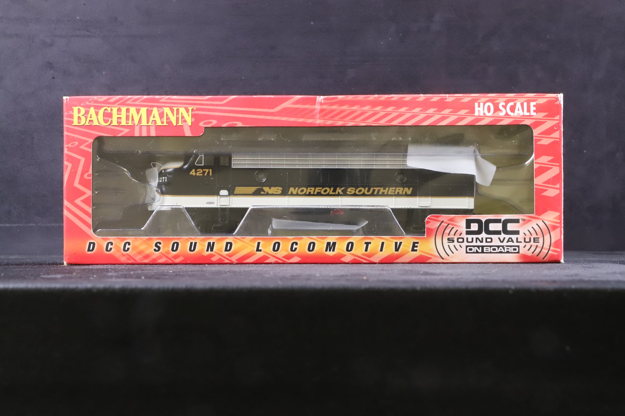Bachmann HO 64303 F7 A Diesel Locomotive '4271' Norfolk Southern DCC Sound