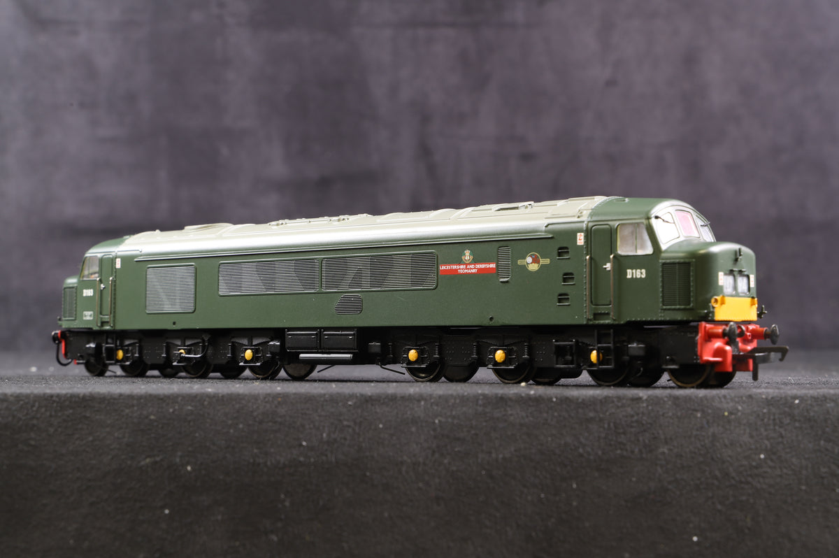 Bachmann OO 32-700 Class 46 &#39;D163&#39; &#39;Leicestershire &amp; Derbyshire Yeomanry&#39; BR Green L/C