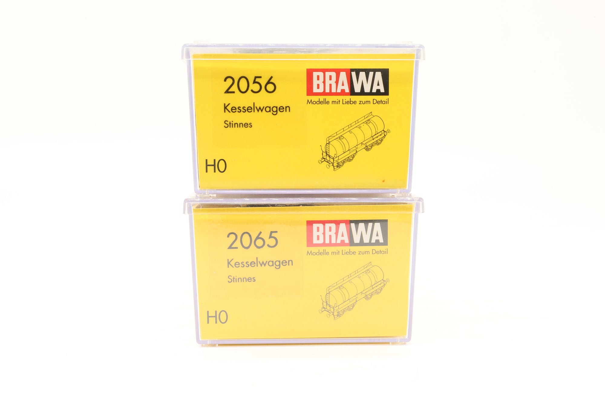 Brawa HO Rake Of 2 8 Wheel Tank Wagons Inc. 2056 & 2065
