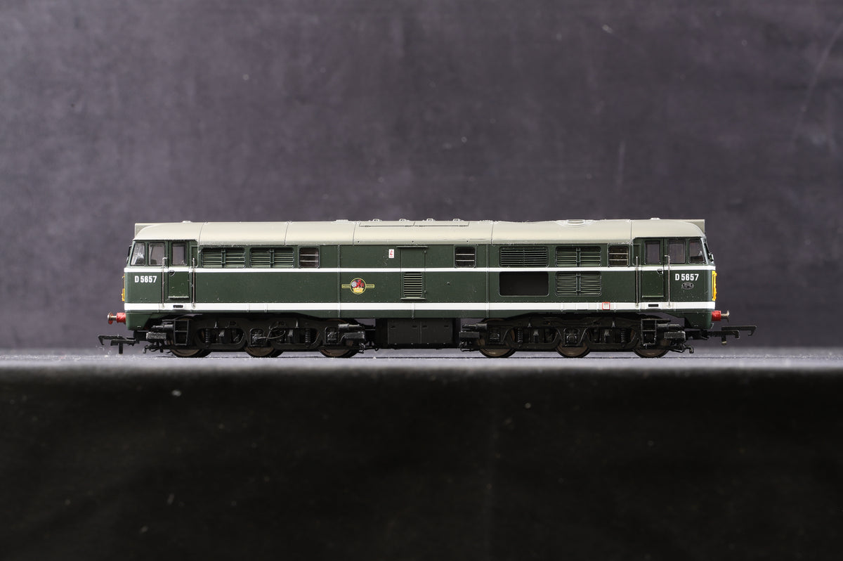 Hornby OO R3144 BR AIA-AIA Diesel Electric Class 31 &#39;D5657&#39;