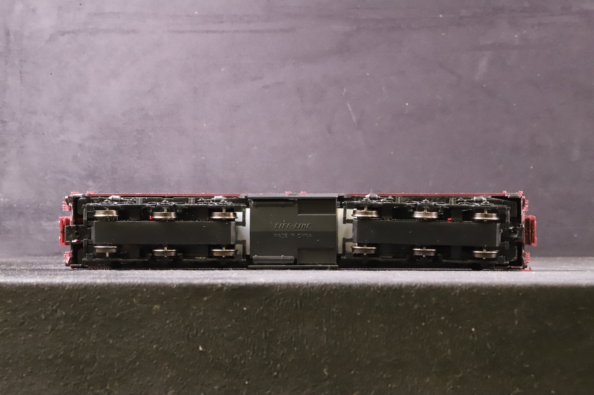 Life Like Trains HO PA I & B Diesel Locomotive Pennsylvania DCC Sound