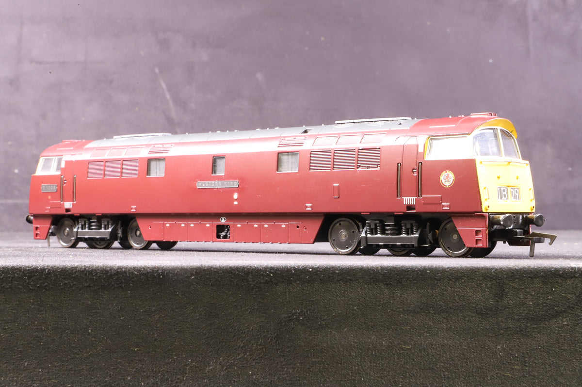 Heljan OO 5211 Class 52 D1039 &#39;Courier&#39; in BR Maroon