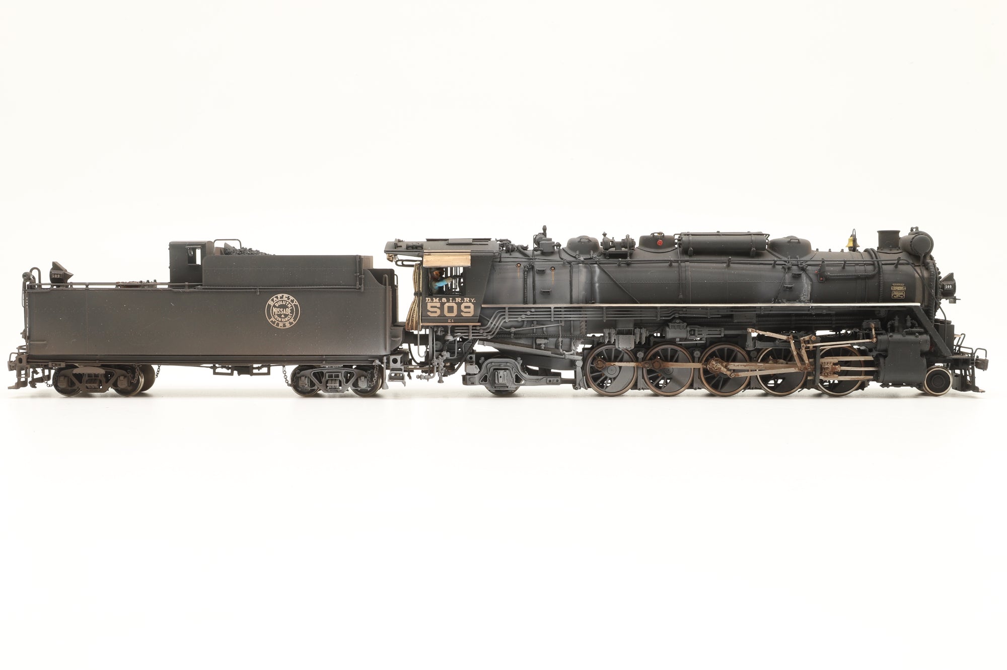 Key Imports HO Brass DMIR 2-10-2 #509 in DMIR Black - Weathered