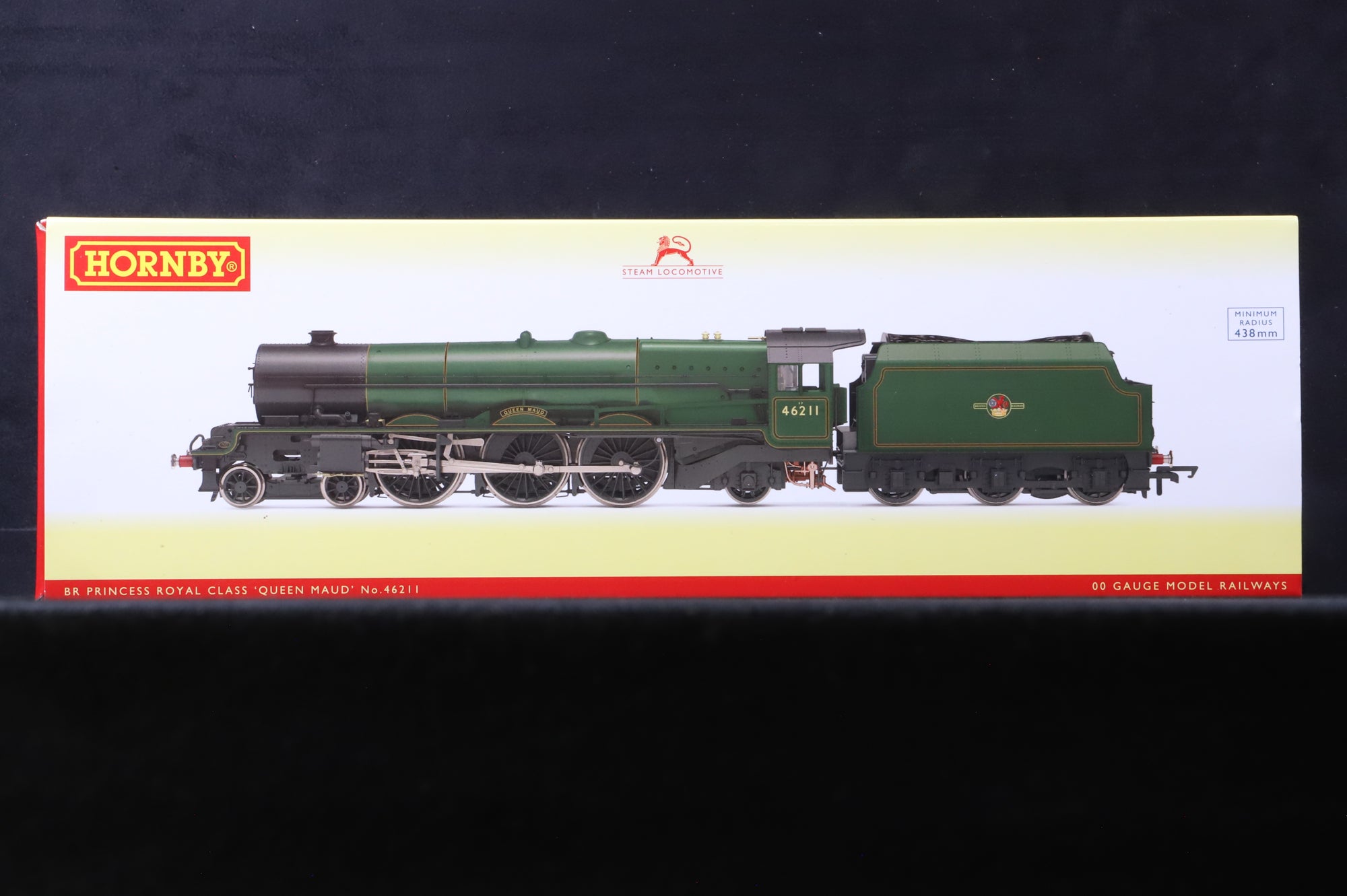 Hornby OO R3855 Princess Royal '46211' 'Queen Maud' BR Lined Green L/C