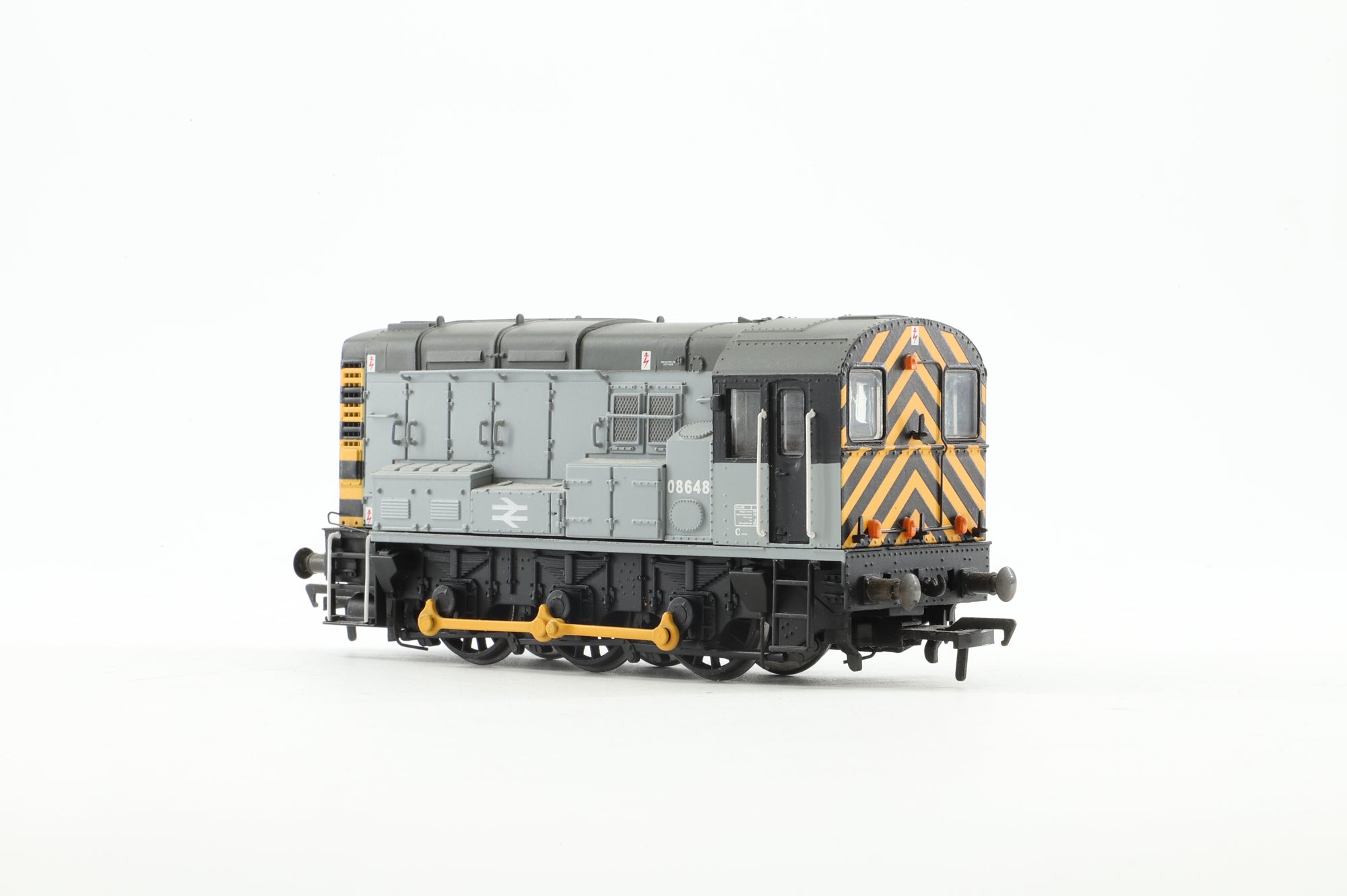 Bachmann OO 32-107 Class 08 08648 in BR Departmental Grey