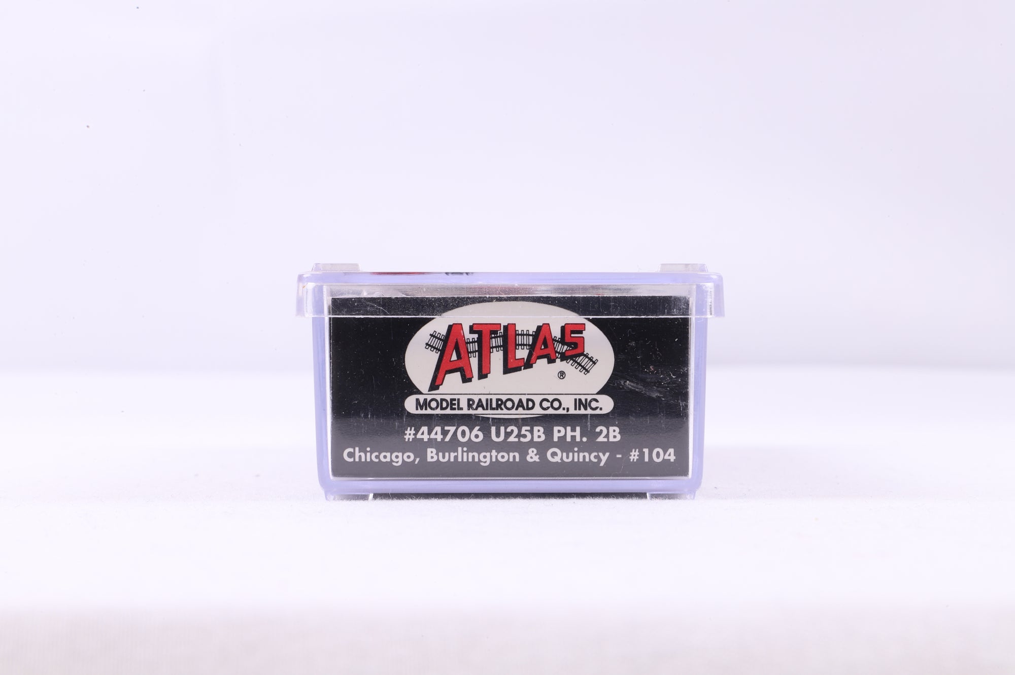 Atlas N 44706 U25B PH. 2B Chicago, Burlington & Quincy '104'