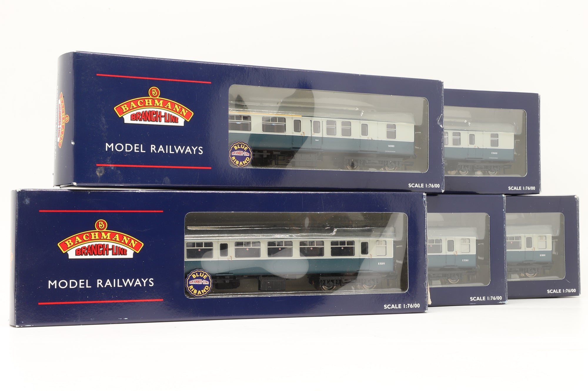 Bachmann OO Rake Of 5 BR Mk2(A) Intercity Blue & Grey Coaches Inc. 39-351 x2, 39-361 & 39-401 x2
