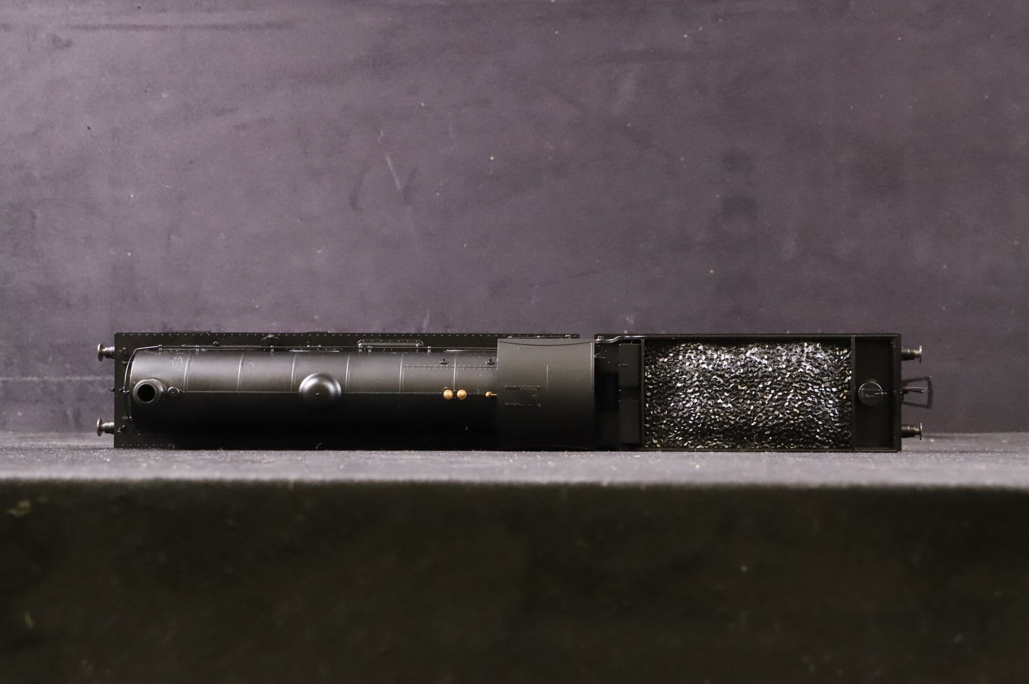 Hornby OO R3424 LNER Class Q6 Loco '3410', Re-Numbered