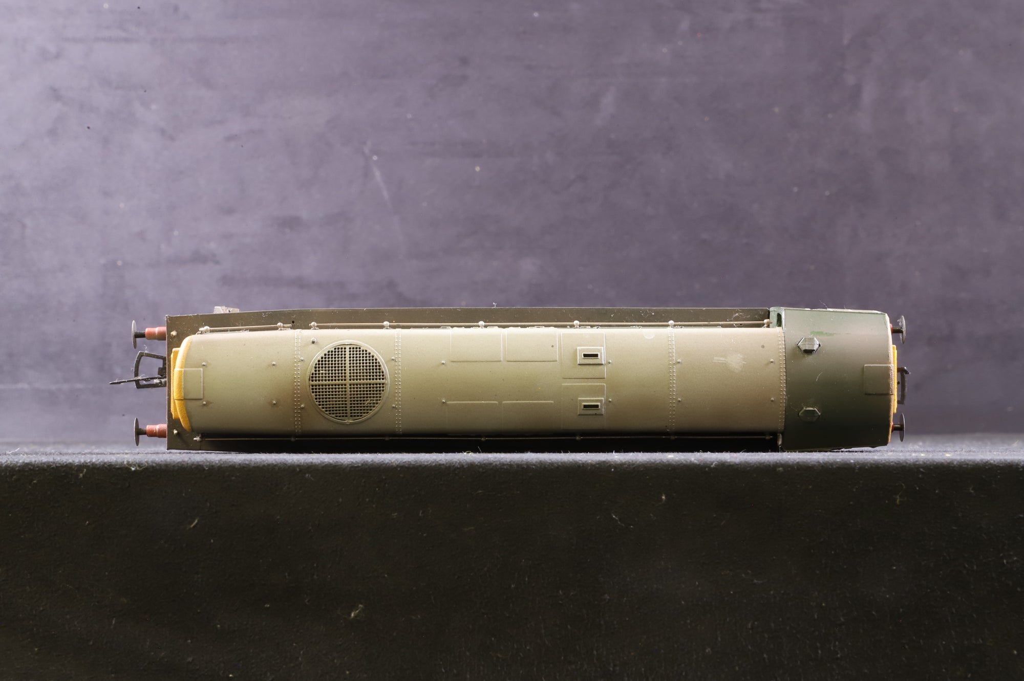 Bachmann WORKSHOP OO 32-035D Class 20 Diesel 'D8158' BR Green Weathered & Renumbered