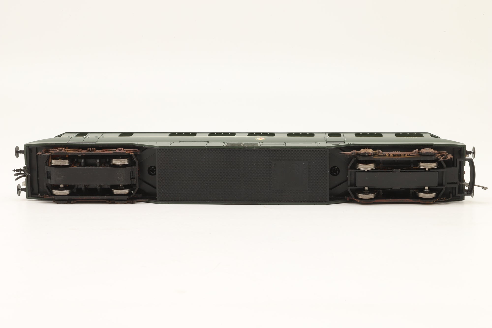 Hornby OO R2653 GWR AEC Diesel Railcar 'W22W' BR Green Weathered