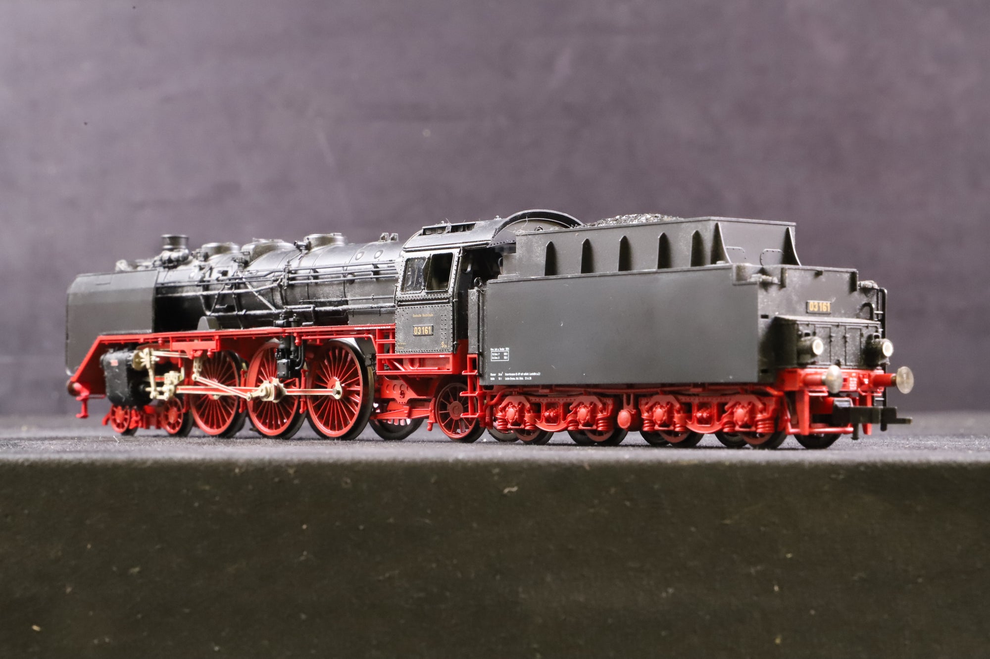 Fleischmann HO 4104 BR 03 03161 in DRG Black/Red