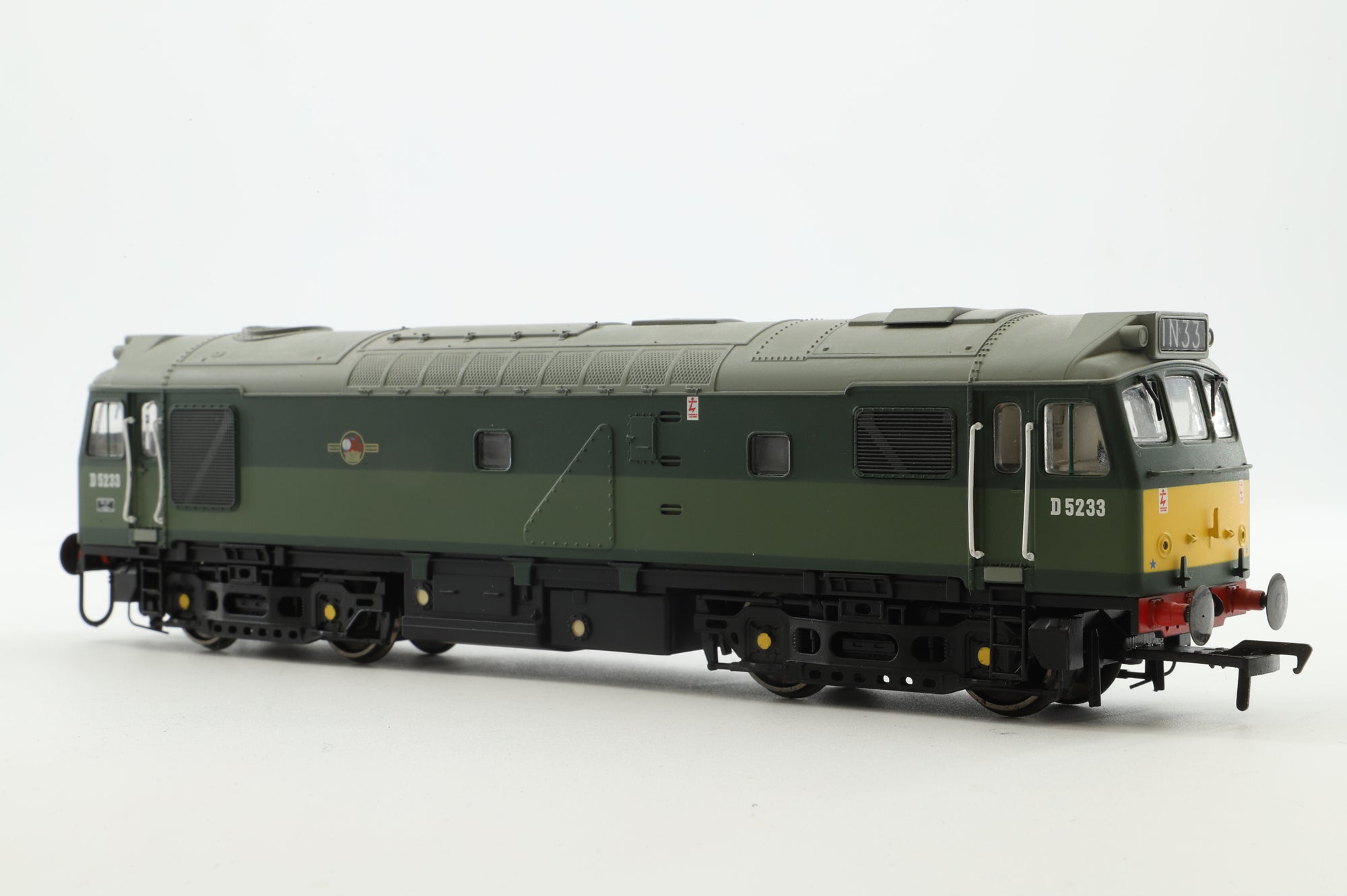 Bachmann OO 32-325 Class 25/1 Bo-Bo Diesel 'D5211' Green