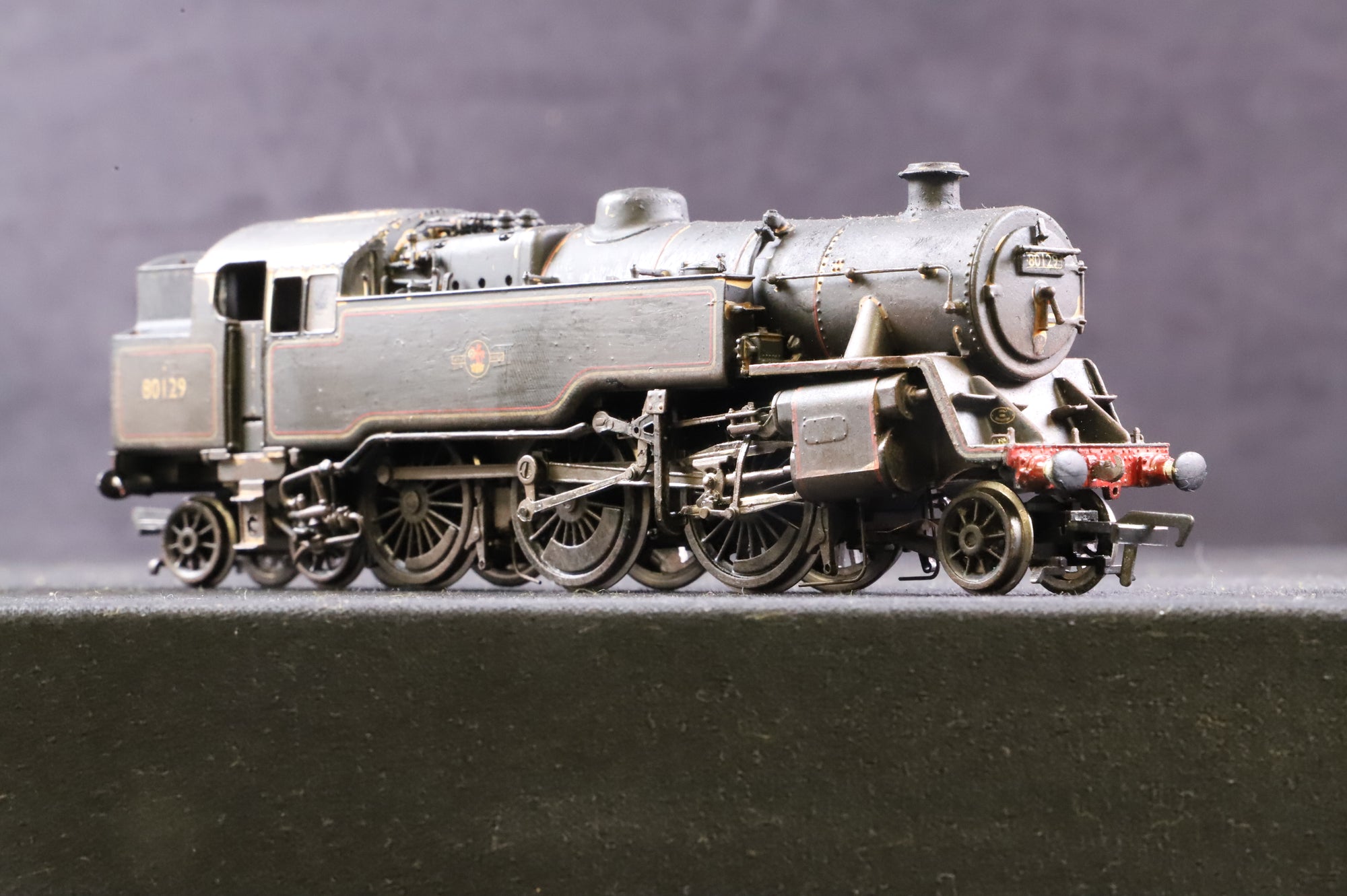 WORKSHOP Bachmann OO 4MT Fairburn 80129 in Lined BR Black w/ Late Crests - Weathered
