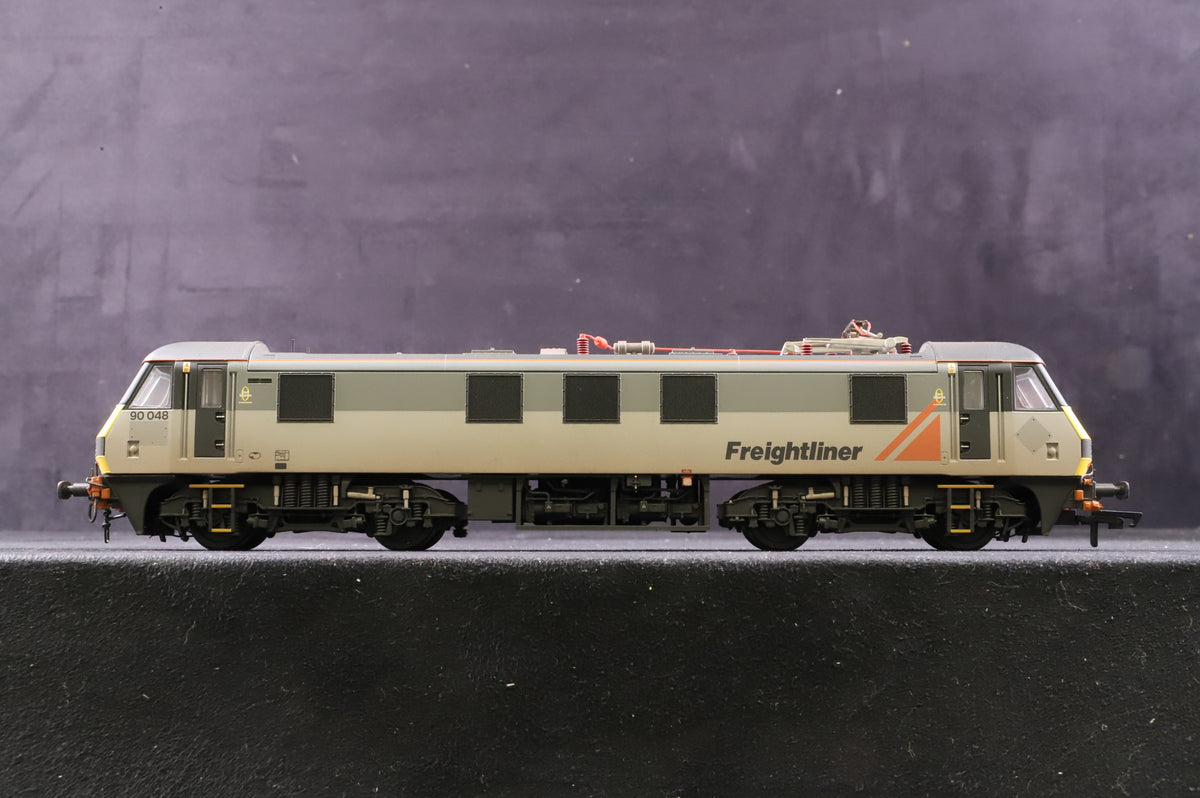 Bachmann OO 32-620SF Class 90 &#39;90048&#39; Freightliner Grey Weathered DCC Sound