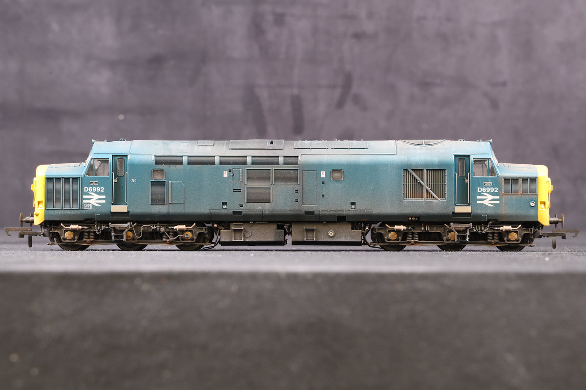 Accurascale OO ACC2610 Class 37 &#39;D6992&#39; BR Blue TMC Weathered