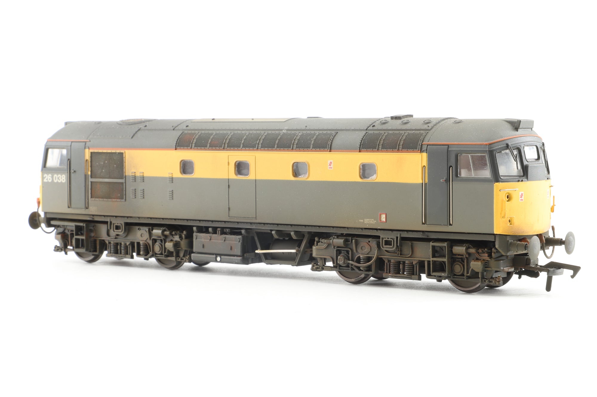 Heljan OO 26331 Class 26 26038 in BR Engineers 'Dutch' - DCC Sound & Weathered