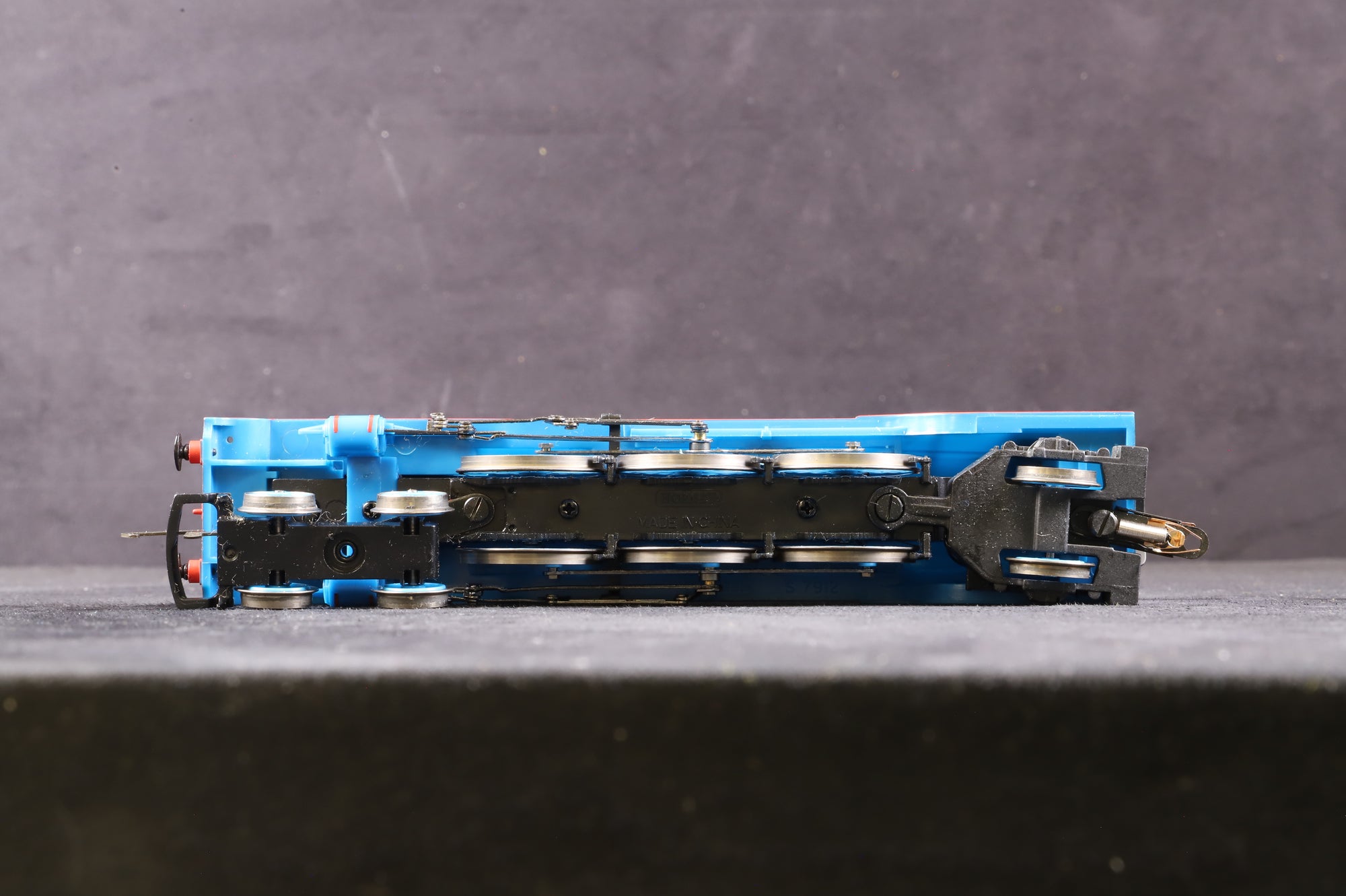 WORKSHOP Hornby OO R383 Thomas & Friends 'Gordon' '4' Steam Locomotive NON RUNNER