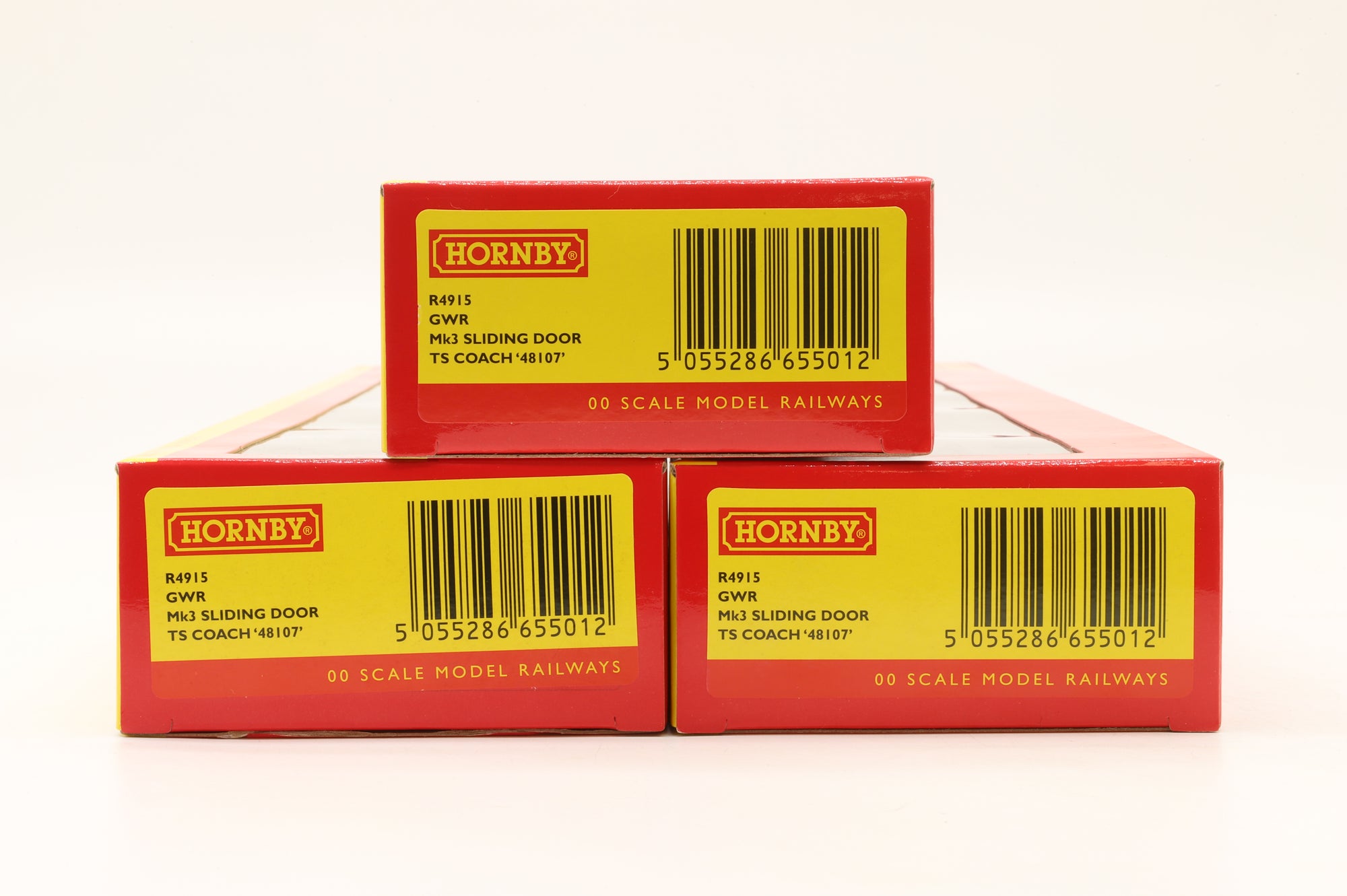 Hornby OO R4915 Rake Of 3 GWR Mk3 Sliding Door Ts Coaches