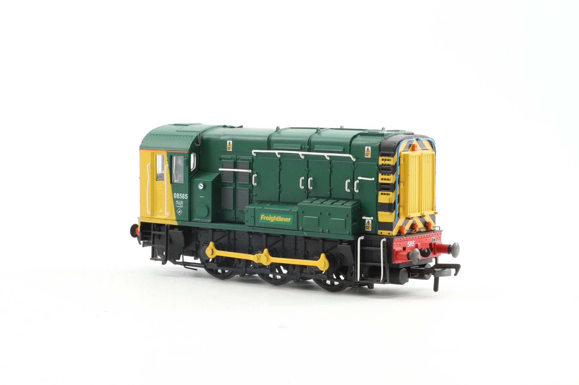 Bachmann OO 32-106 08 Diesel Shunter '08585' Freightliner