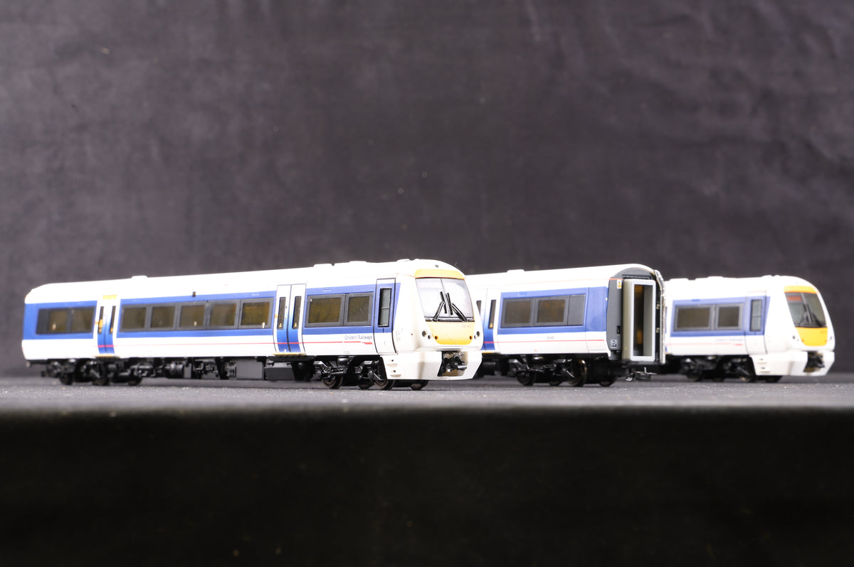 Bachmann OO 32-470 168/1 Clubman 3 Car DMU &#39;Chiltern Railways&#39;